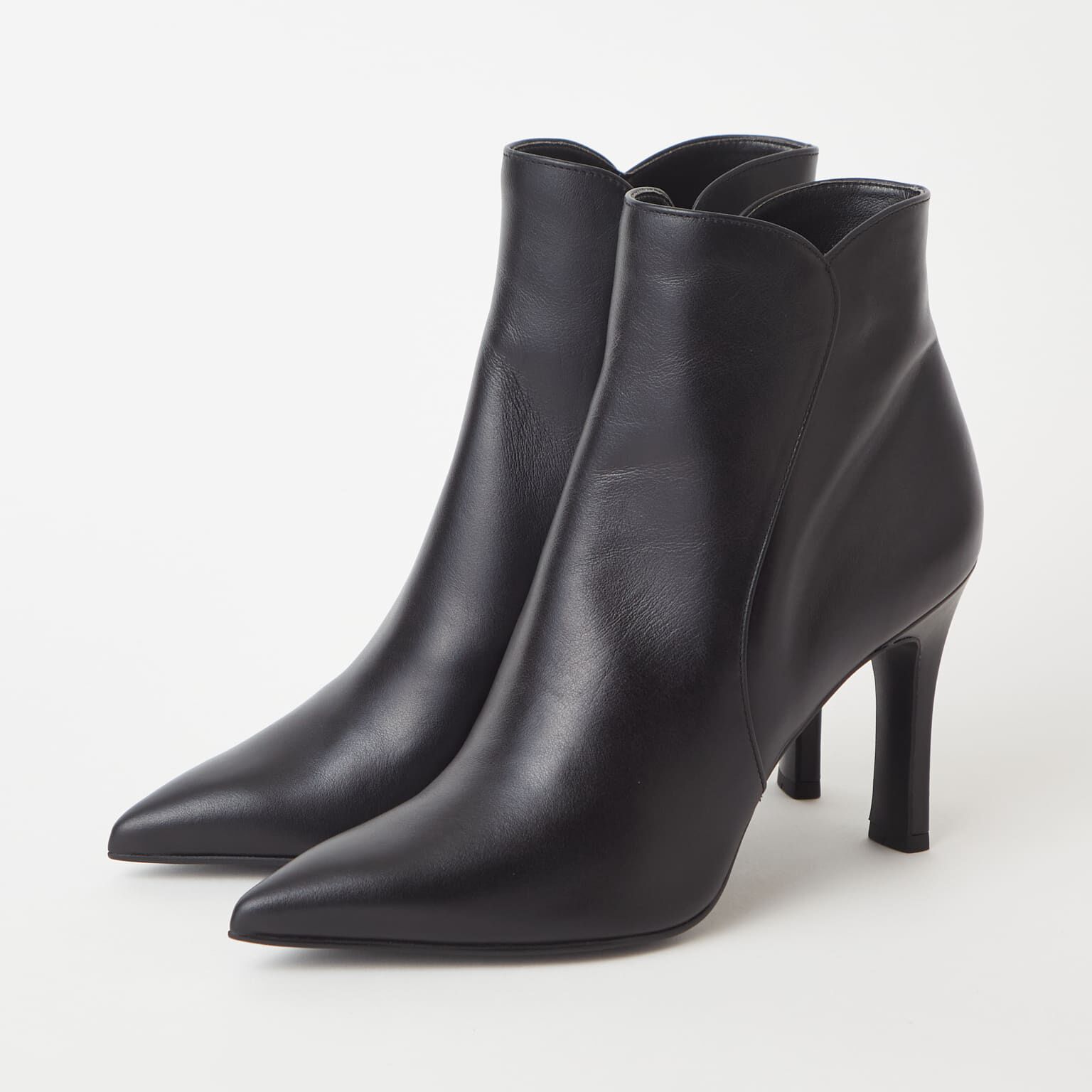 ダイアナ「ショートブーツ　UL69205」|ショートブーツ|