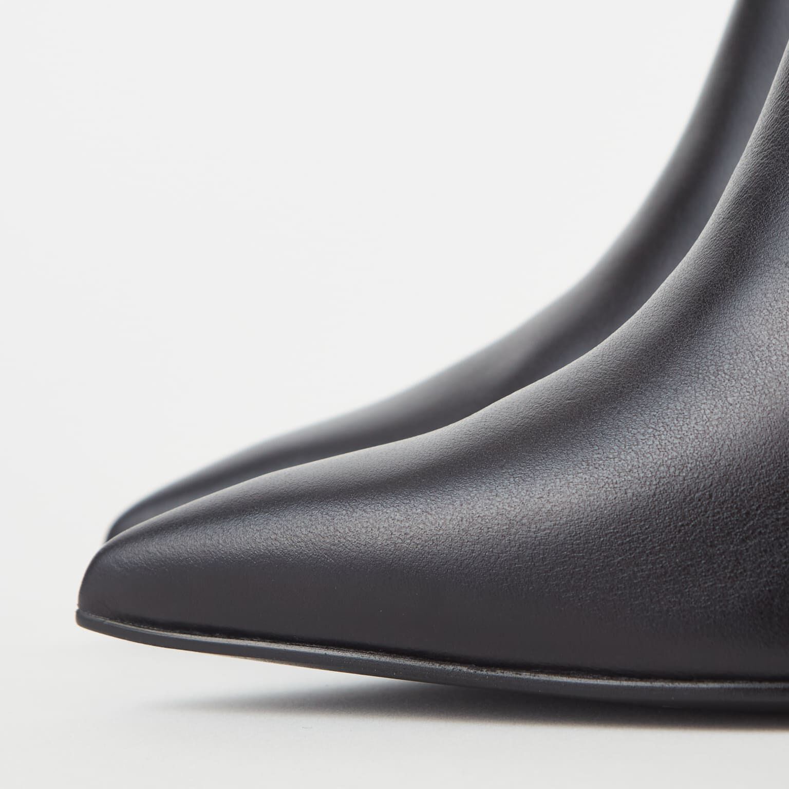 ダイアナ「ショートブーツ　UL69205」|ショートブーツ|