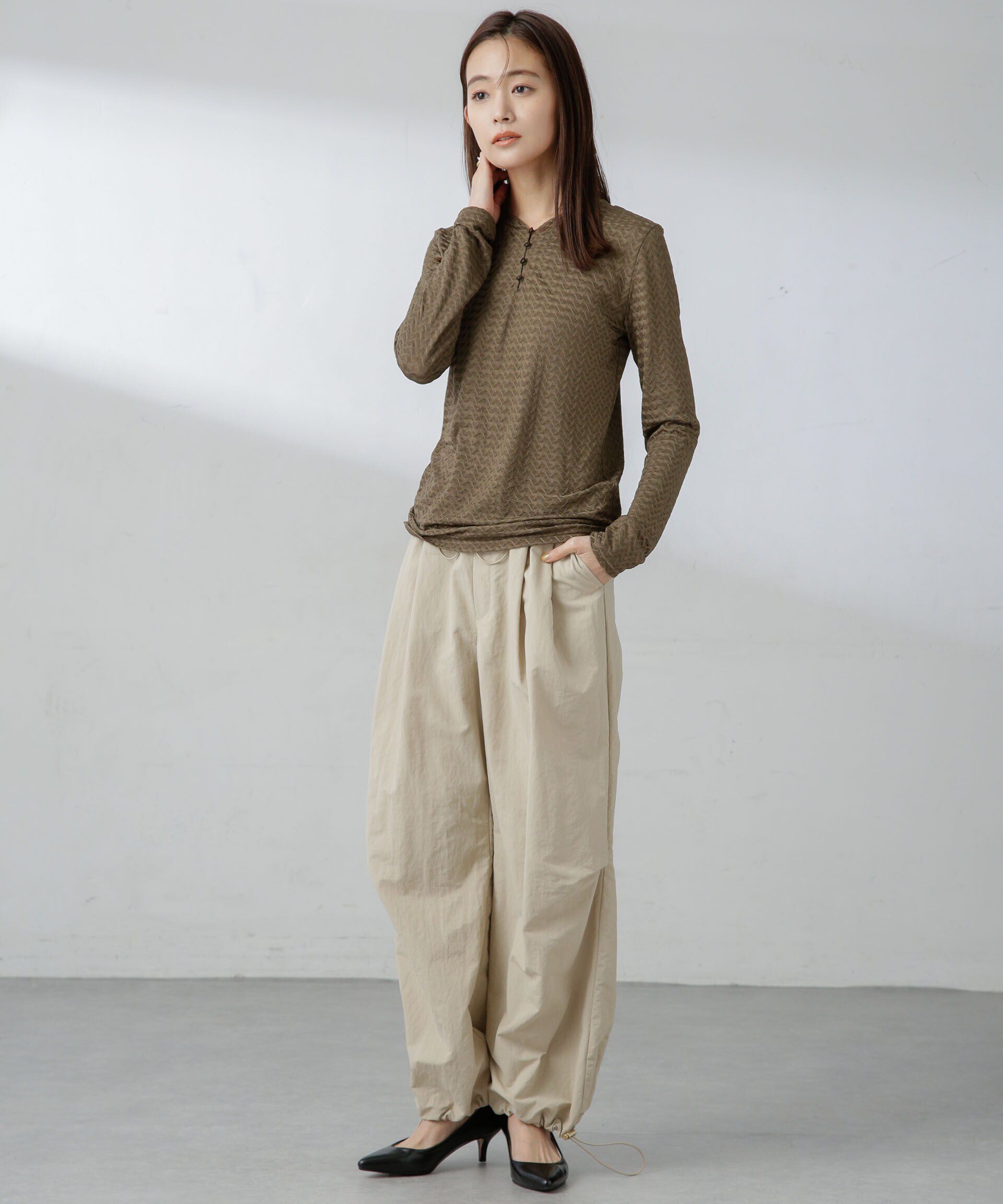 nano･universe「前後2wayシャーリングカットトップス」|Tシャツ・カットソー|