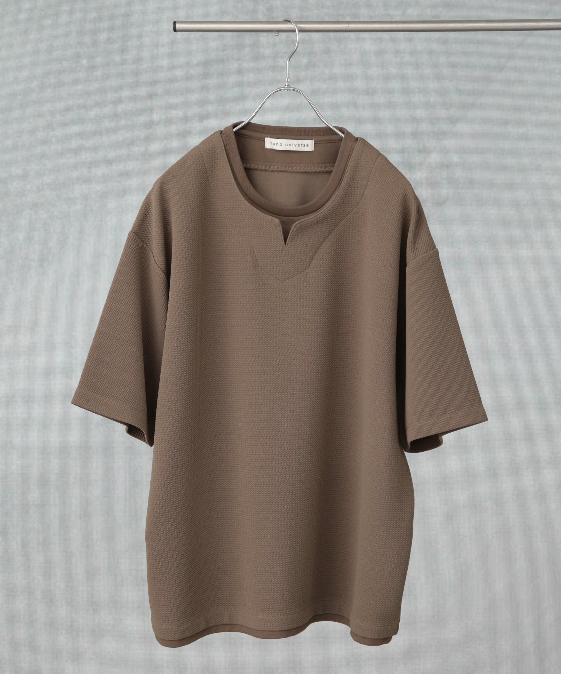 nano･universe「フェイクレイヤードキーネックTシャツ 半袖」|Tシャツ・カットソー|