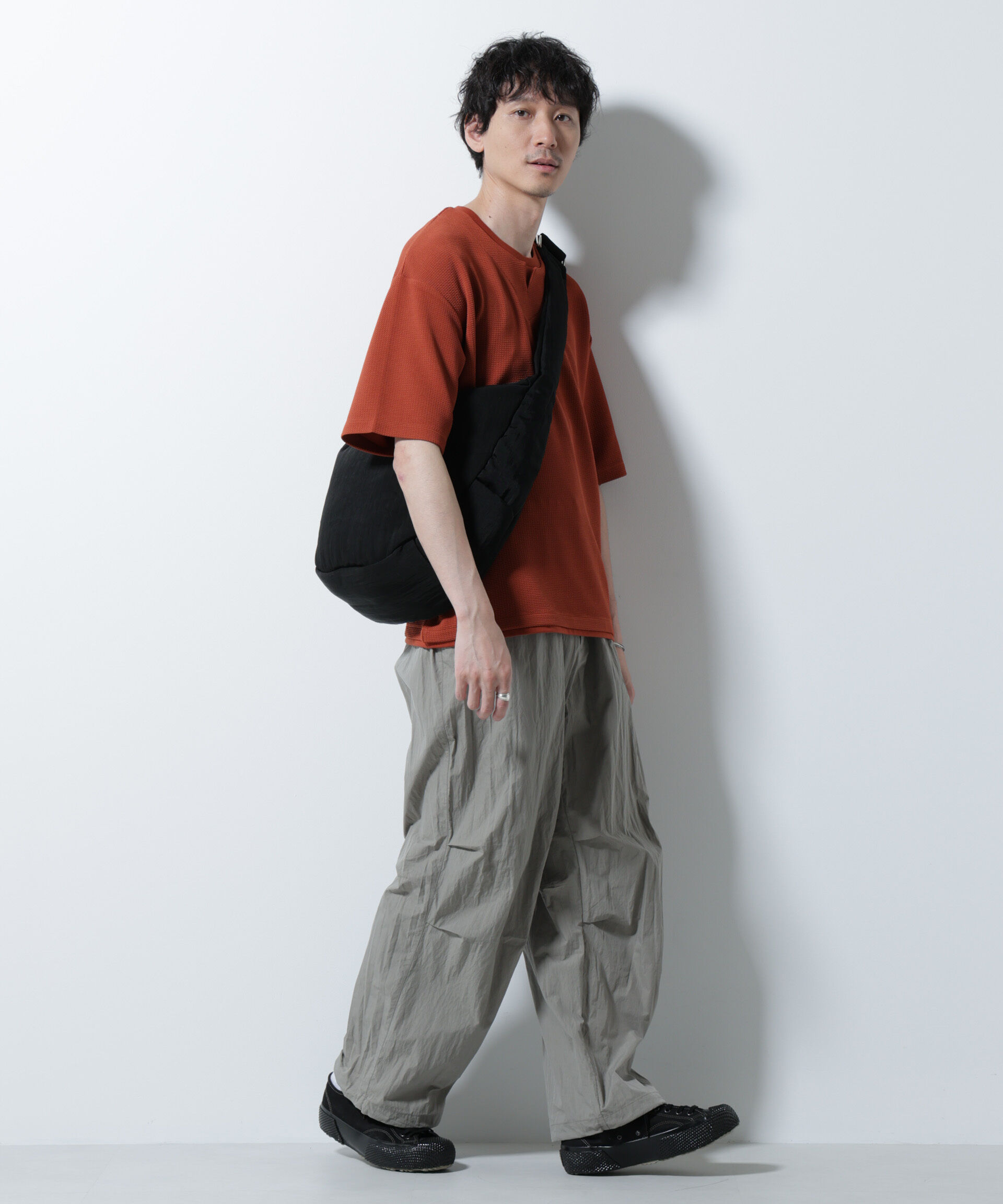 nano･universe「フェイクレイヤードキーネックTシャツ 半袖」|Tシャツ・カットソー|