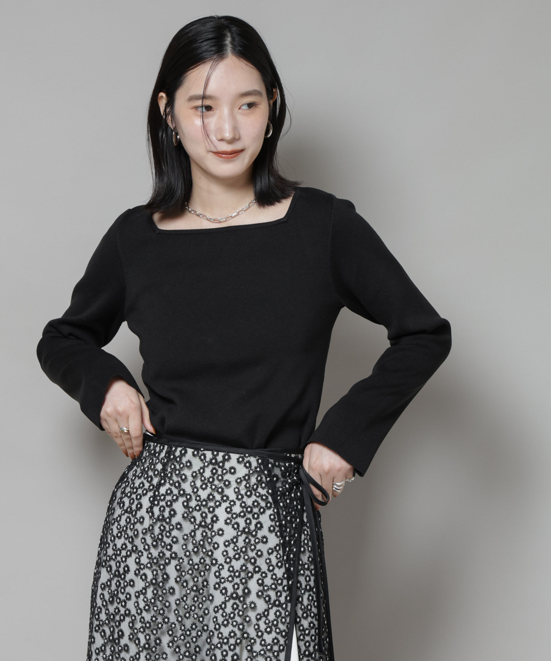 nano･universe「スクエア&ボートネック前後2wayニットプルオーバー」|ニット・セーター|