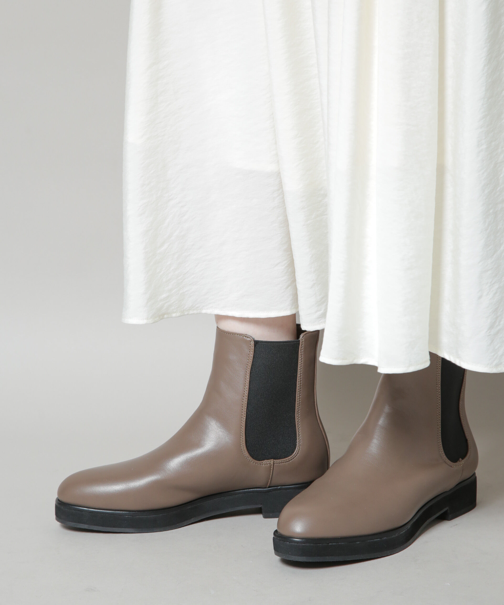 nano･universe「サイドゴアフラットブーツ」|ショートブーツ|