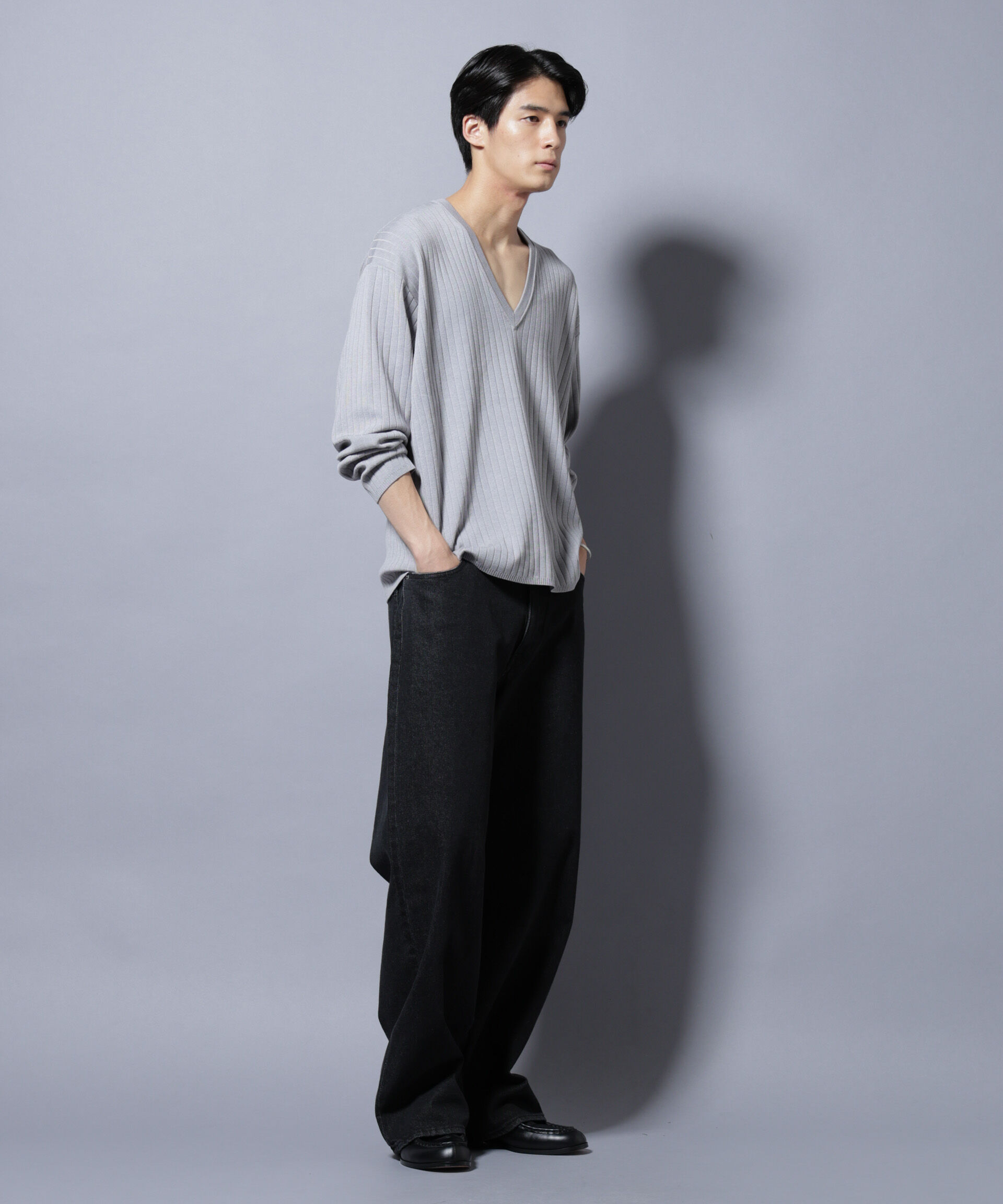 nano･universe「CICA&UVカット リブニットVネック」|ニット・セーター|