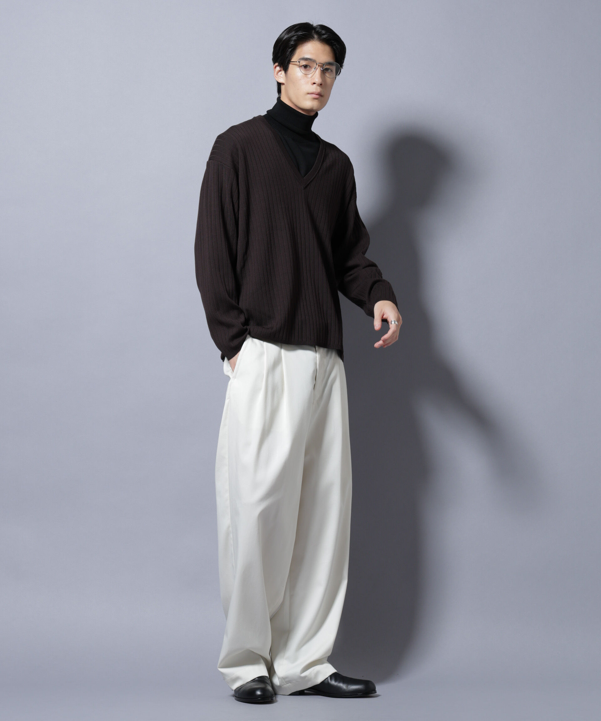 nano･universe「CICA&UVカット リブニットVネック」|ニット・セーター|