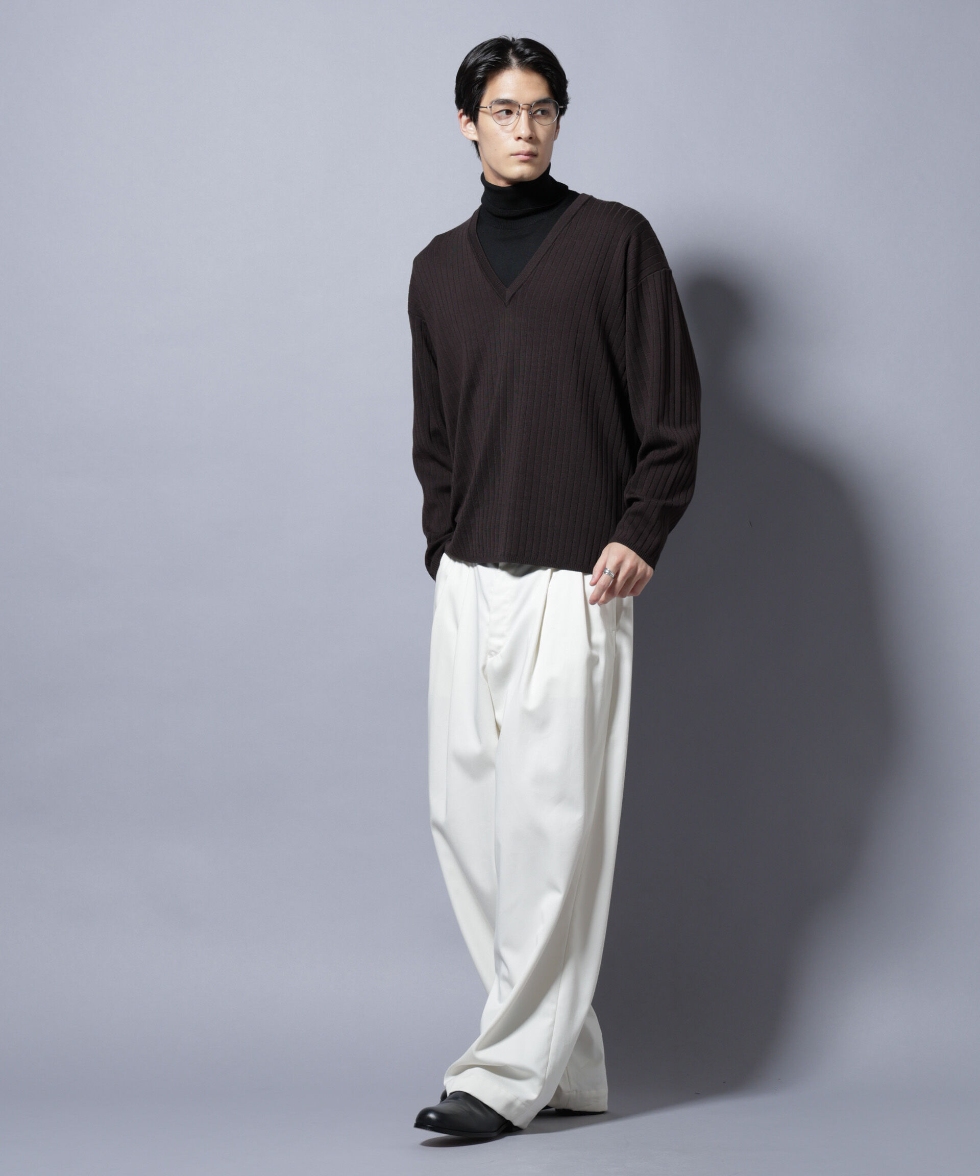 nano･universe「CICA&UVカット リブニットVネック」|ニット・セーター|