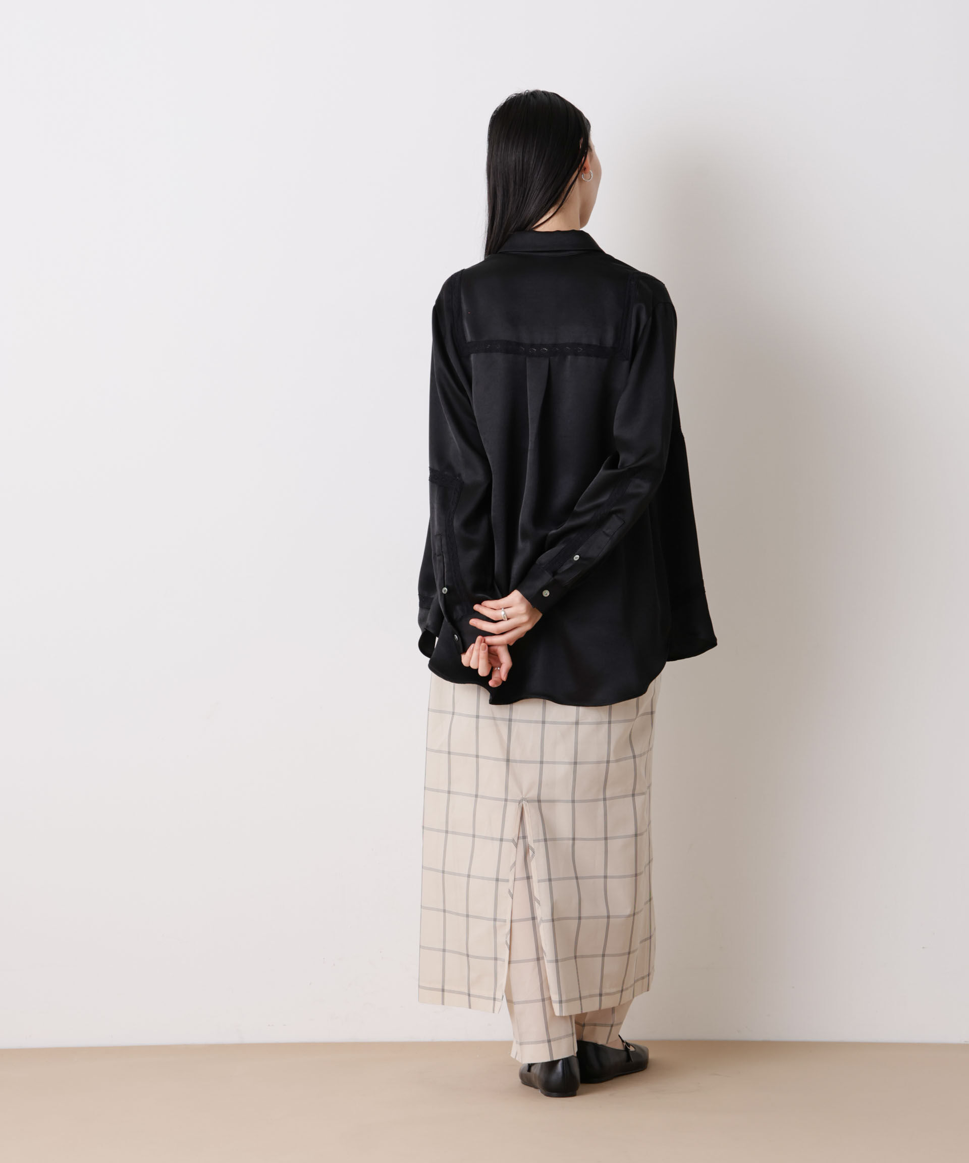 nano･universe「「STEVELOUR」サテンレーストリミングブラウス(セットアップ可)」|シャツ・ブラウス|