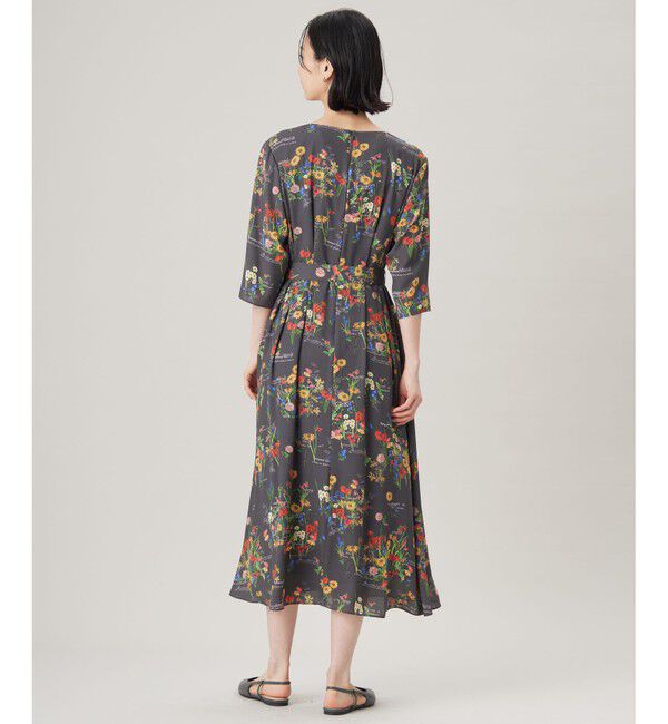 自由区「【洗える】フラワーガーデンプリント ワンピース」|ワンピース|