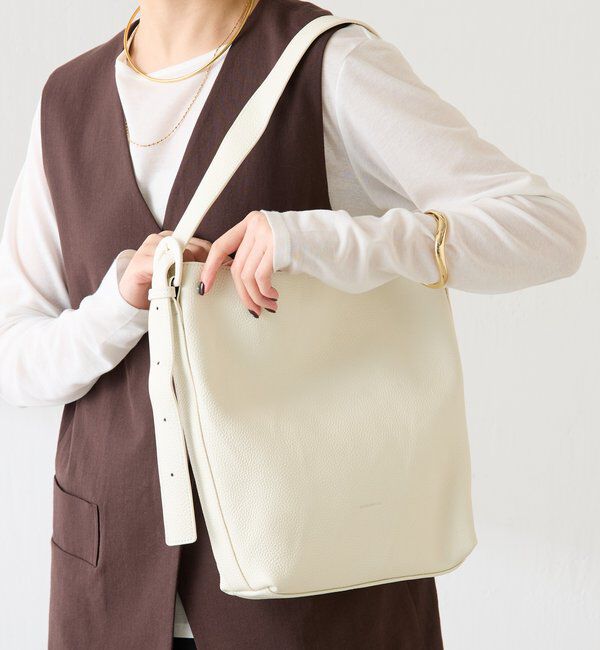  「【PAPILLONNER/パピヨネ】レザーワンハンドルバッグ」|トートバッグ|オフホワイト