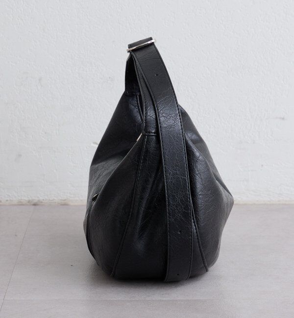  「【500mlペットボトル収納可】B フェイクレザームーンBAG」|その他|