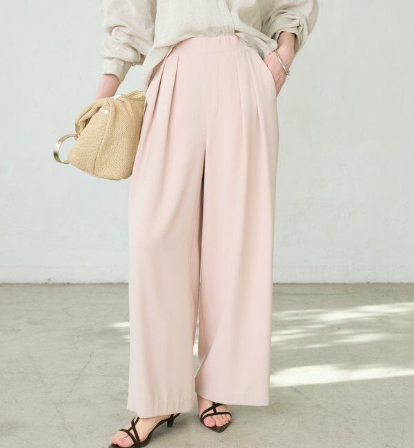  「【ウォッシャブル】【シーズンレスで使える】タックワイドスラックス」|チノ|