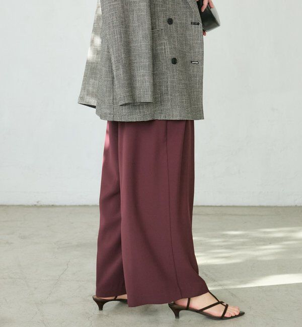  「【ウォッシャブル】【シーズンレスで使える】タックワイドスラックス」|チノ|