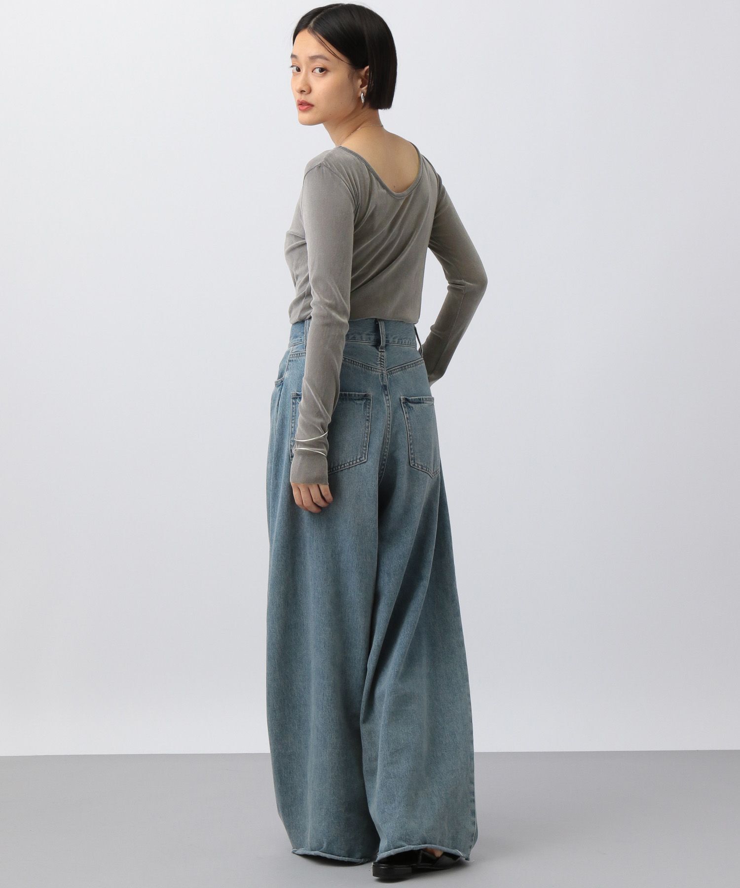 A part by 「新色追加【前後2WAY】シアーベロアカットソー_長袖」|Tシャツ・カットソー|