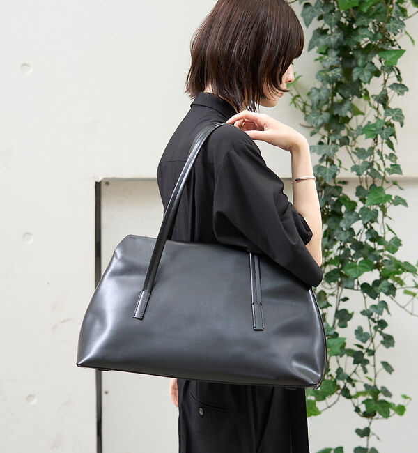 Rouge vif「【MAESTOSO/マエストソ】AURORA TOTE ポーチ付きレーザートート」|トートバッグ|