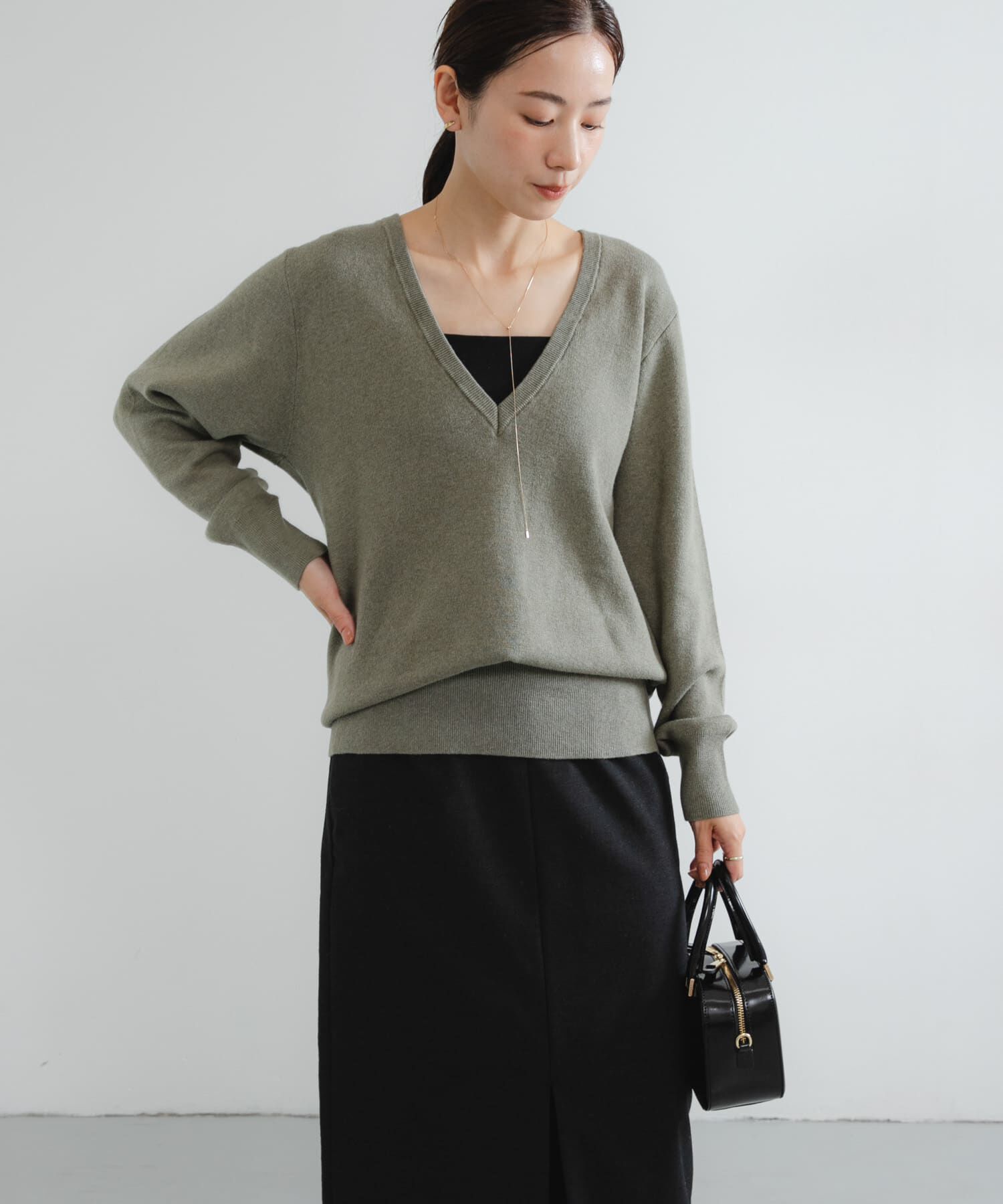 URBAN RESEARCH「new basic　カシミヤコットンVネックチュニックニット」|チュニック|