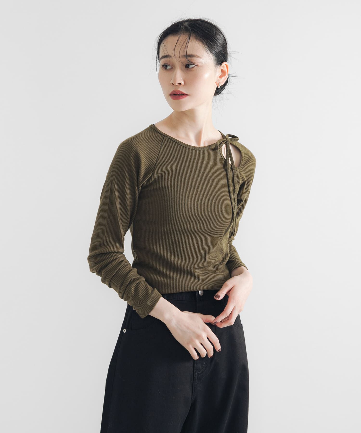 URBAN RESEARCH「カットアウトリブトップス」|Tシャツ・カットソー|