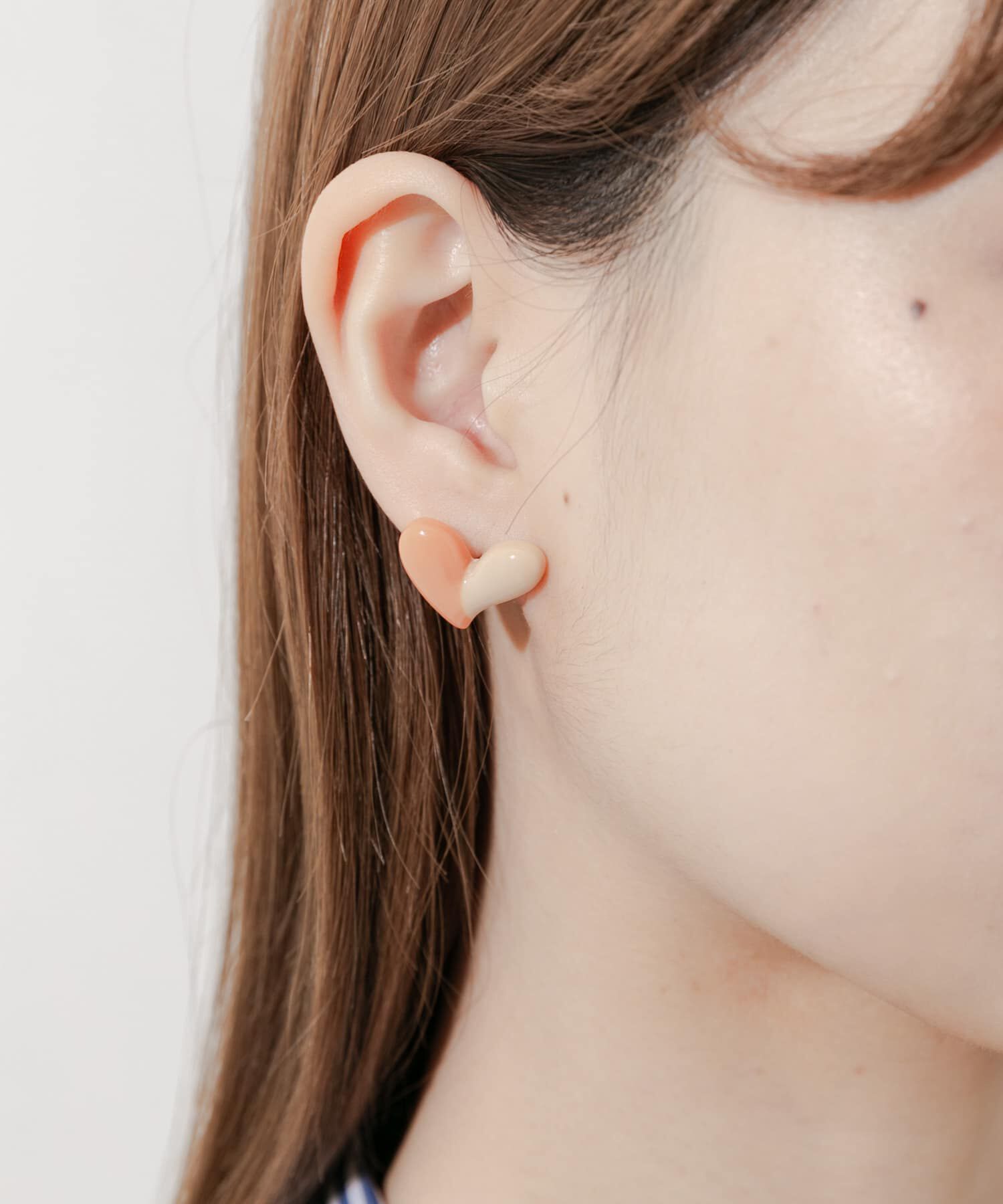 SMELLY「バイカラージュシハートピアス」|ピアス|