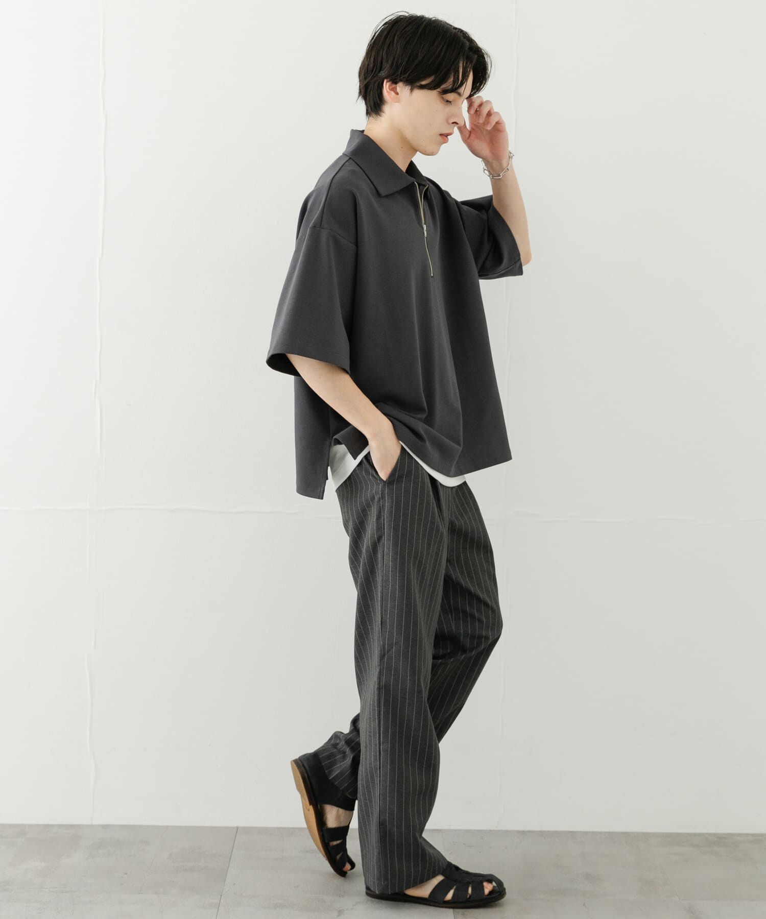 SENSE OF PLACE by URBAN RESEARCH「『ユニセックス』ダンボールポンチハーフジップショートスリーブTシャツ」|Tシャツ・カットソー|