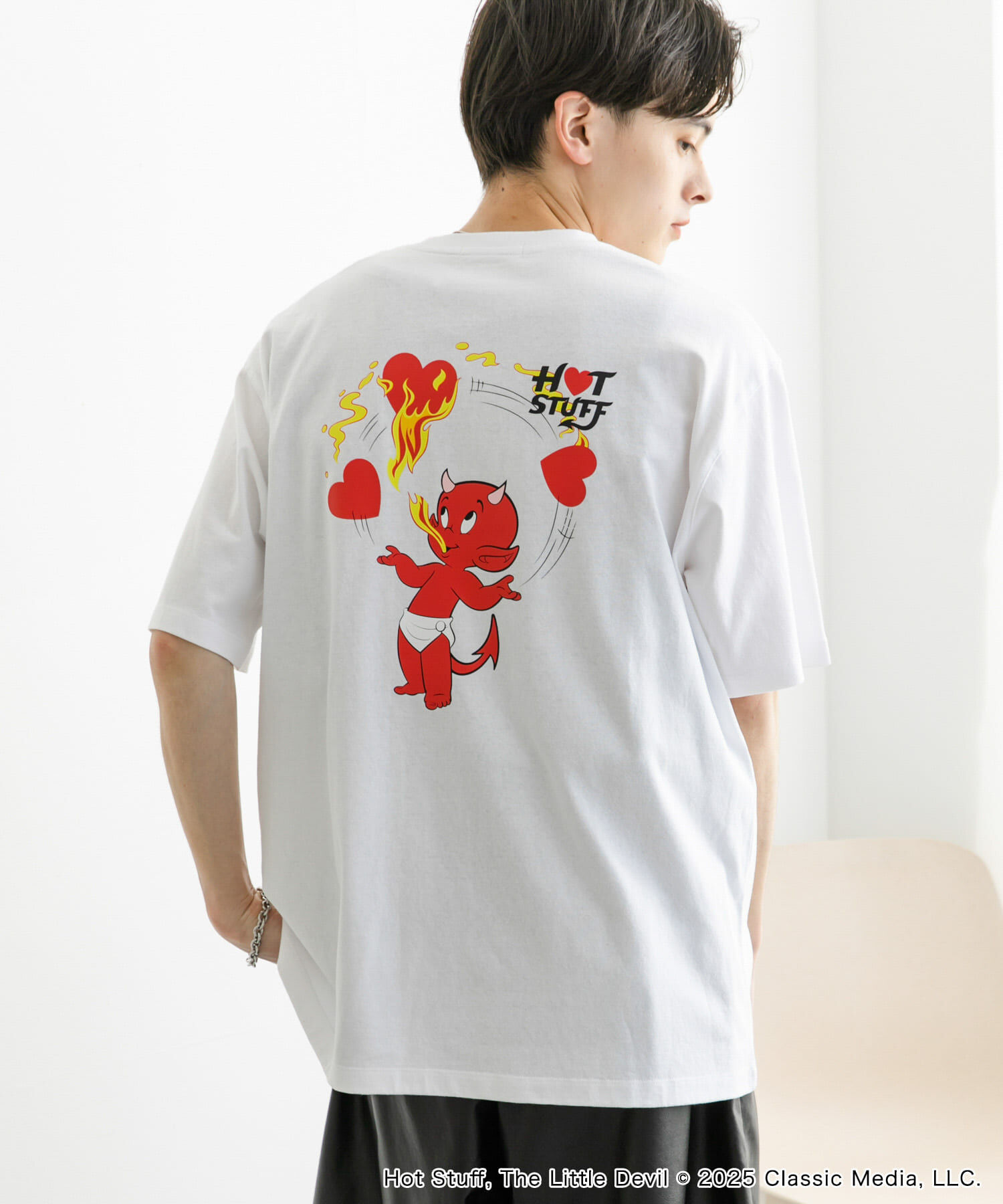 SENSE OF PLACE by URBAN RESEARCH「『別注』HOT STUFF&times;SENSE OF PLACE　 プリントTシャツ A」|Tシャツ・カットソー|