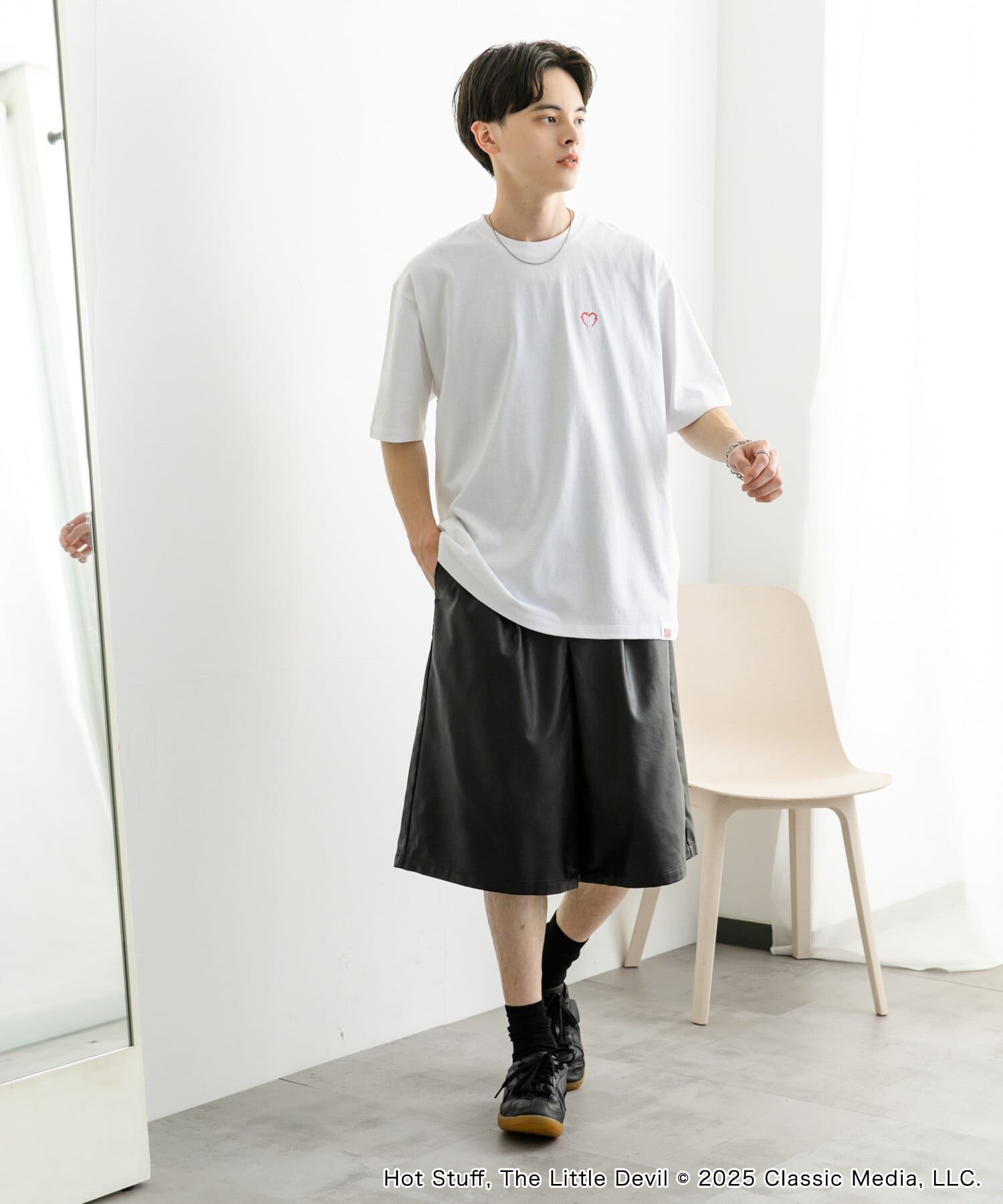 SENSE OF PLACE by URBAN RESEARCH「『別注』HOT STUFF&times;SENSE OF PLACE　 プリントTシャツ A」|Tシャツ・カットソー|