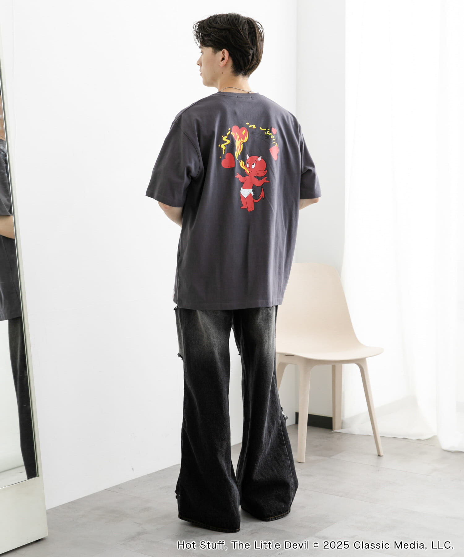 SENSE OF PLACE by URBAN RESEARCH「『別注』HOT STUFF&times;SENSE OF PLACE　 プリントTシャツ A」|Tシャツ・カットソー|