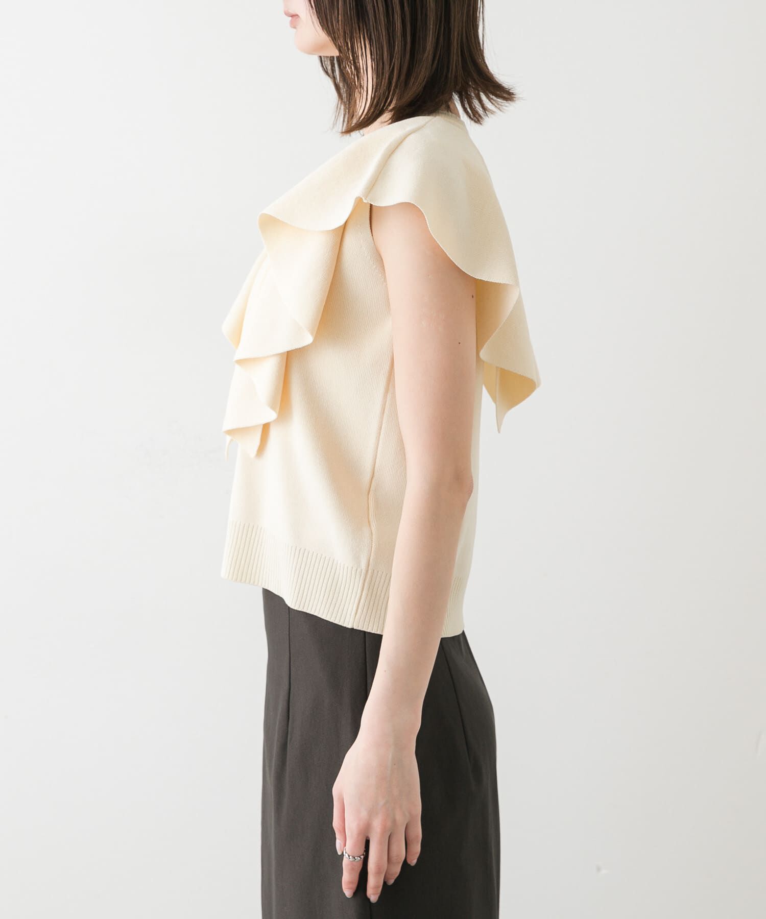 SENSE OF PLACE by URBAN RESEARCH「フリルショルダートップ」|ニット・セーター|