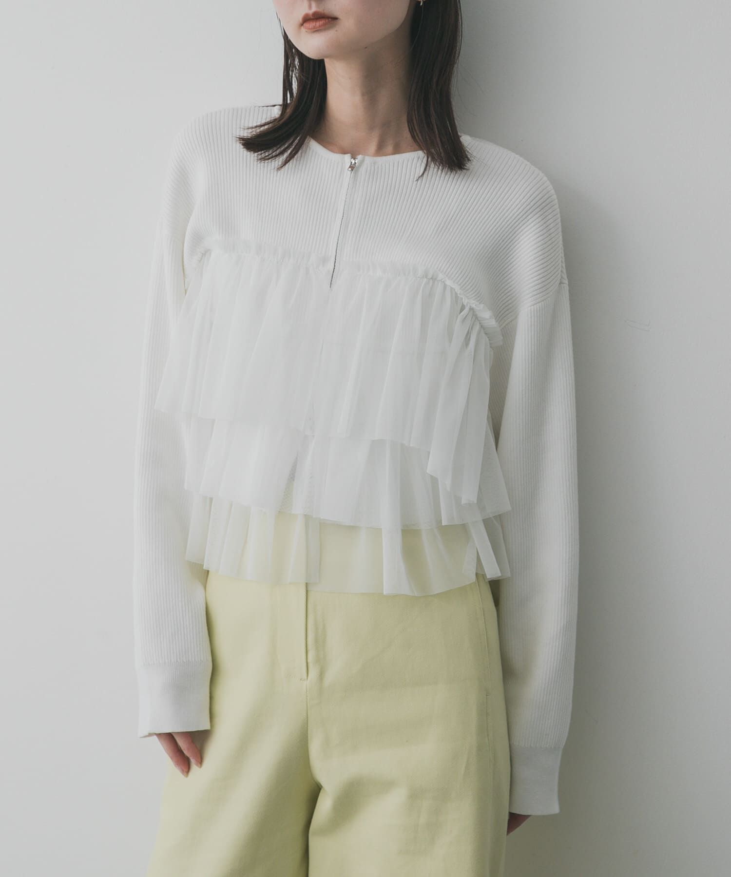 SENSE OF PLACE by URBAN RESEARCH「『洗濯可』ダブルジップフリルニットカーディガン」|ニット・セーター|オフホワイト