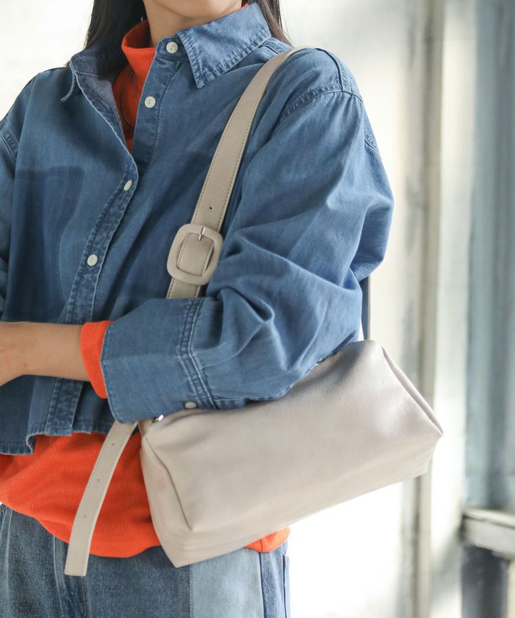 armonia「andmikka.ヴィンテージ風ベルトショルダー」|ショルダー・メッセンジャー|