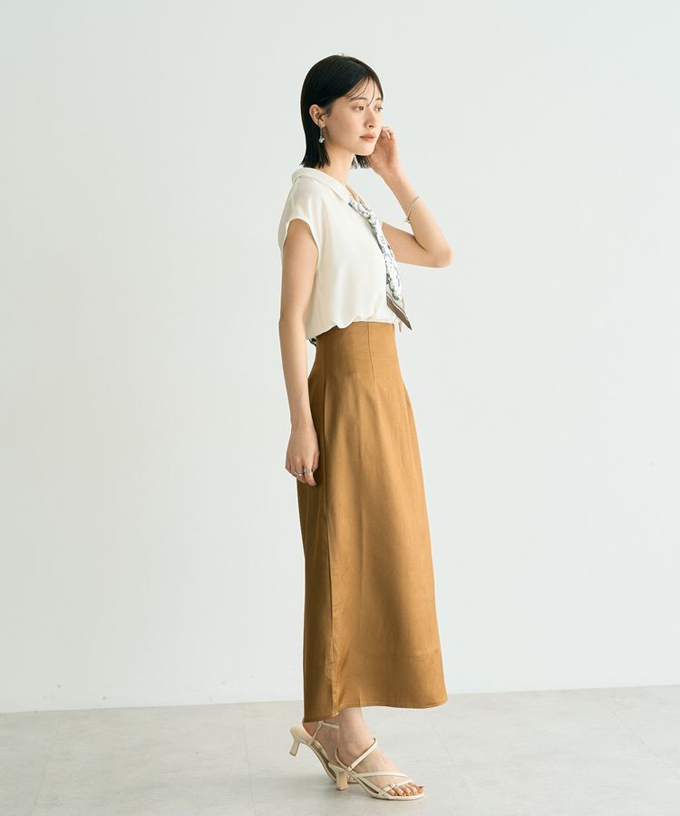 YECCA VECCA「シャイニーロングスカート」|タイト|
