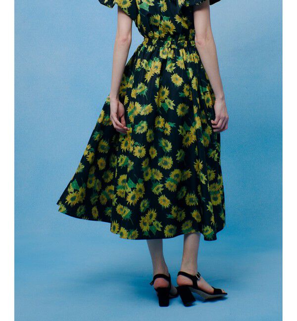 LOULOU WILLOUGHBY「WEB 一部店舗限定【LOULOU WILLOUGHBY】サンフラワープリントギャザースカート」|スカート|