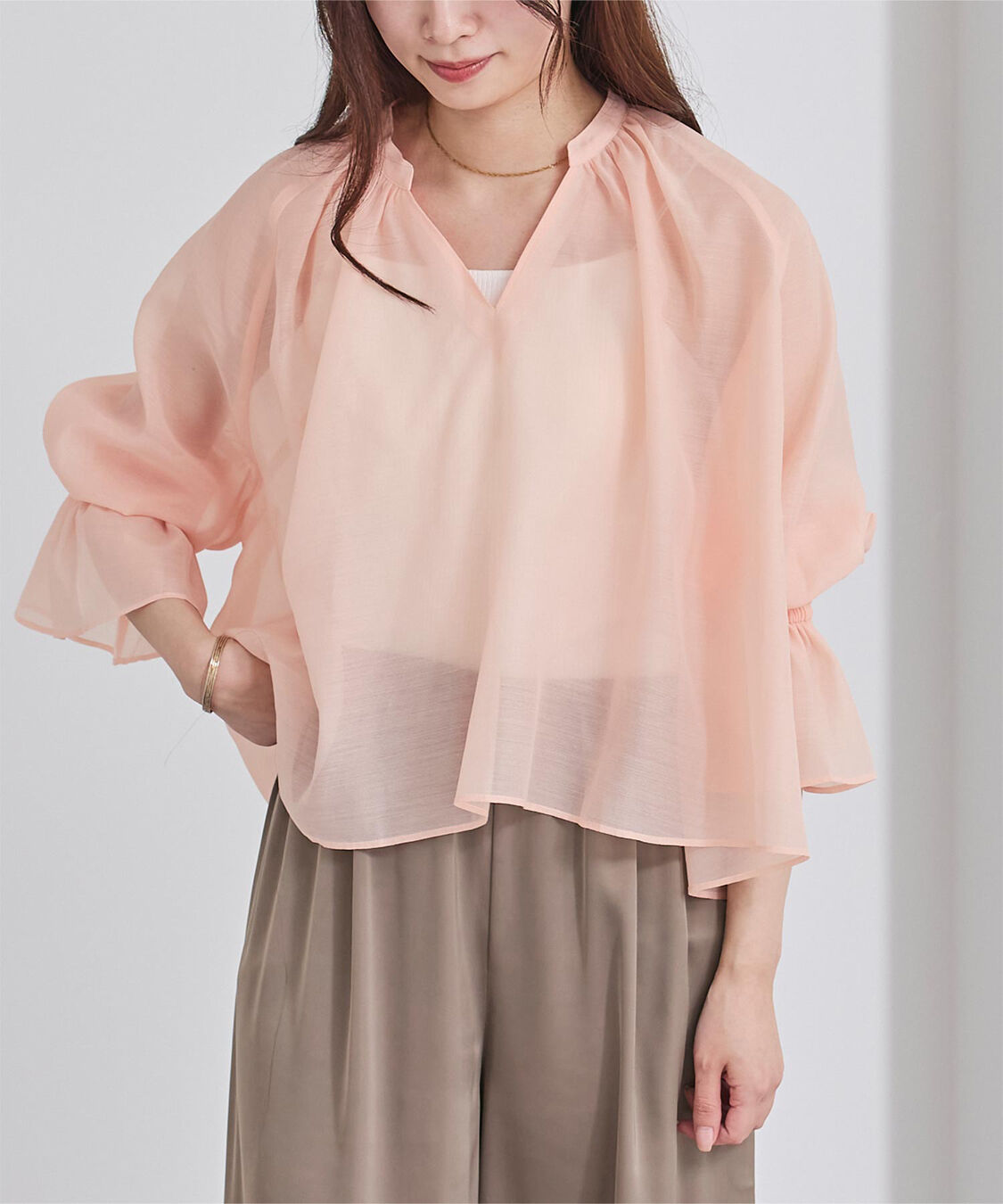 ur's「フレアスリーブスキッパーシアーブラウス」|シャツ・ブラウス|ピンク