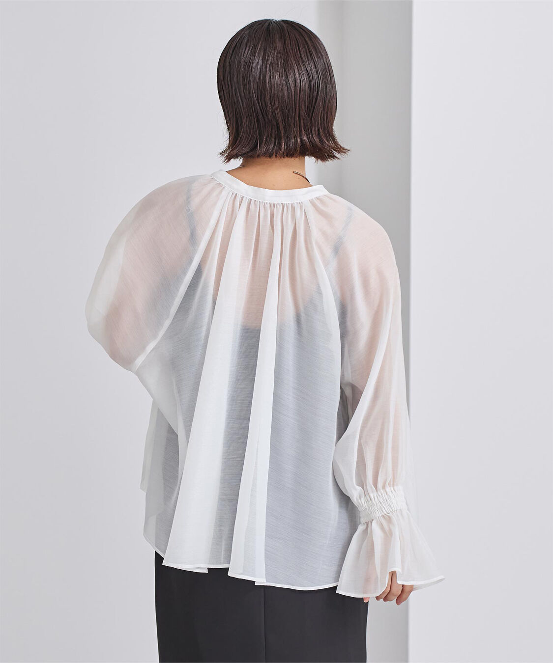 ur's「フレアスリーブスキッパーシアーブラウス」|シャツ・ブラウス|