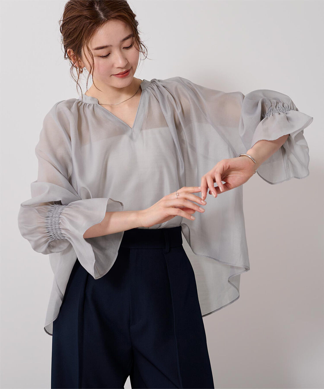 ur's「フレアスリーブスキッパーシアーブラウス」|シャツ・ブラウス|