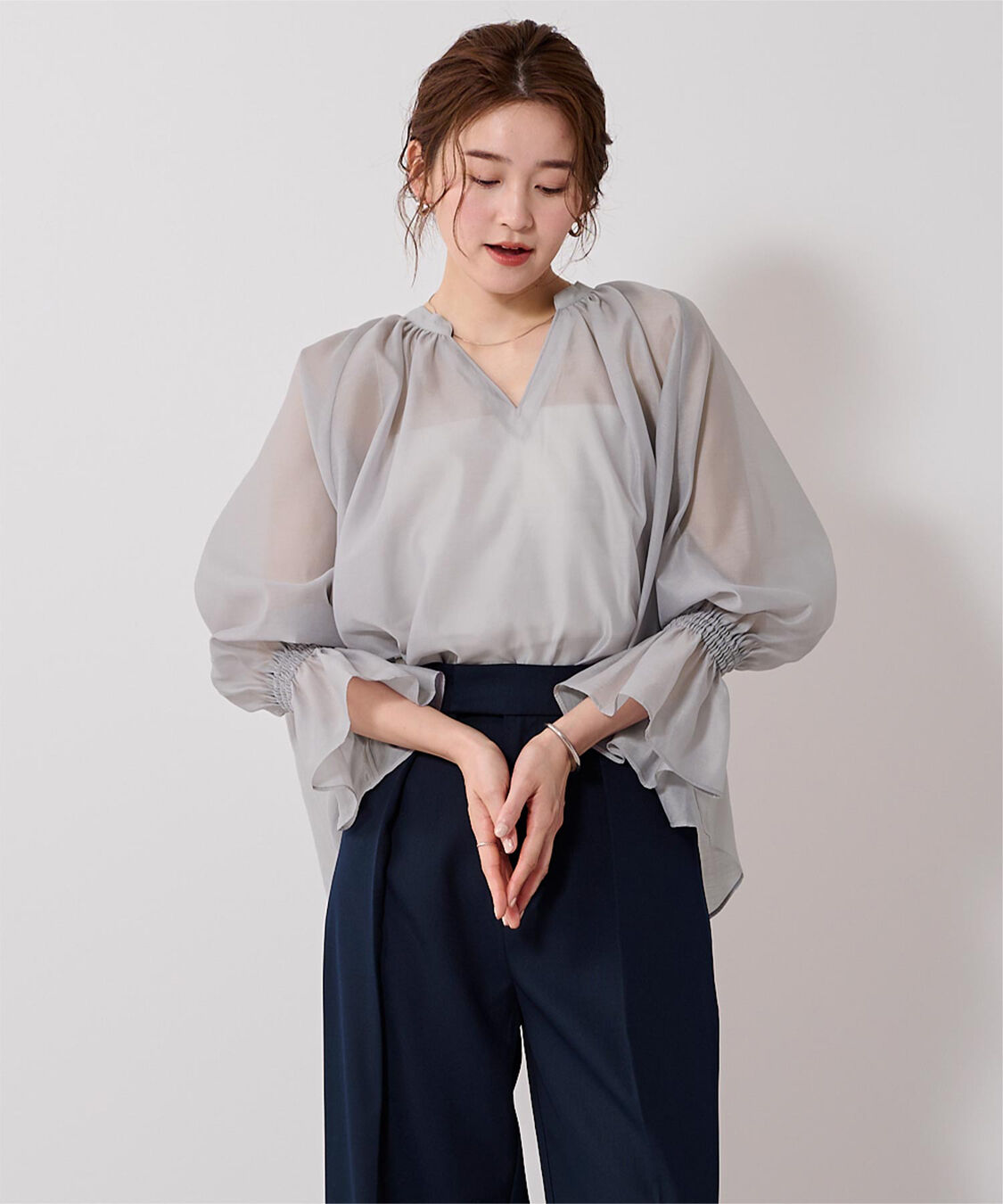 ur's「フレアスリーブスキッパーシアーブラウス」|シャツ・ブラウス|