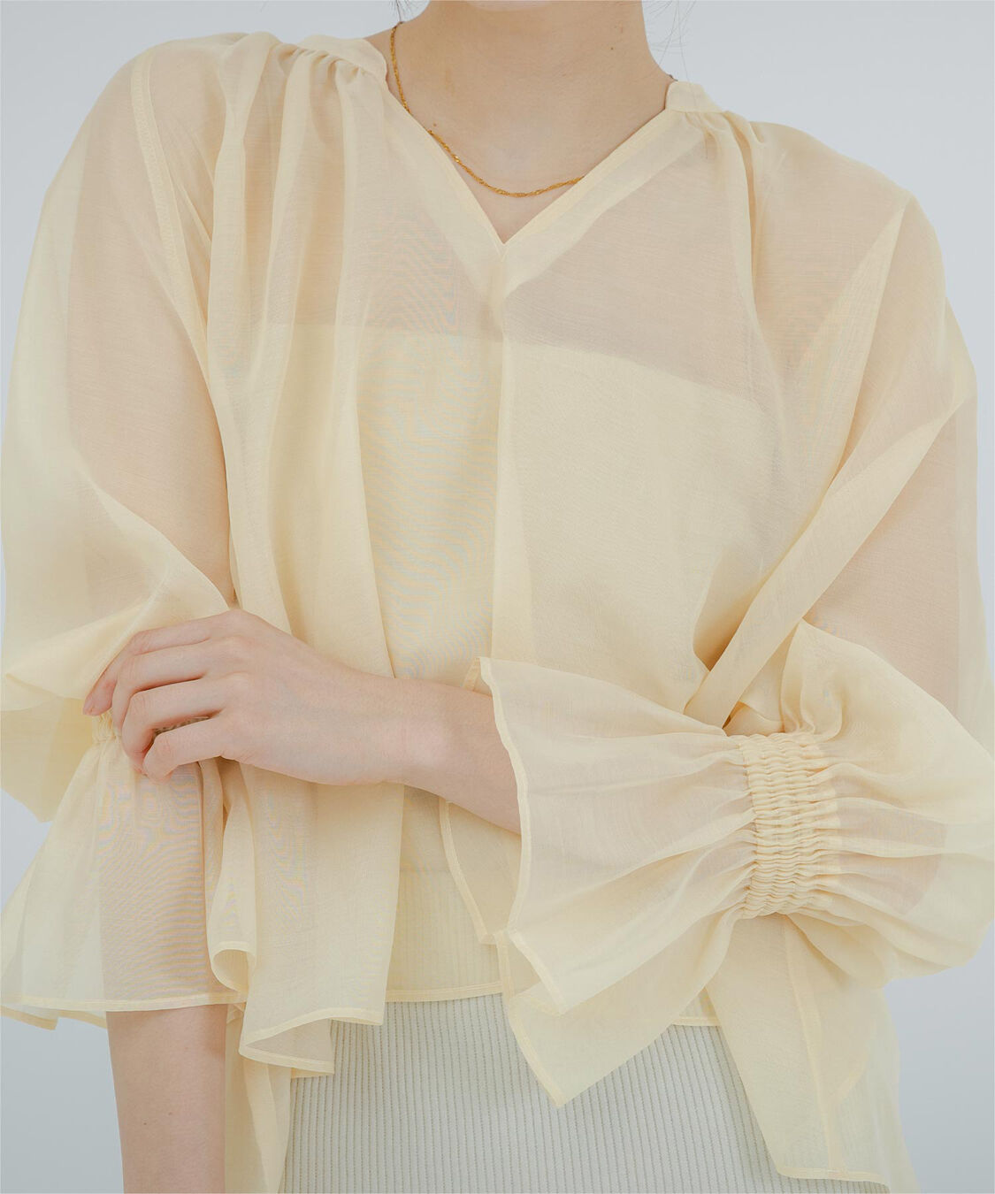 ur's「フレアスリーブスキッパーシアーブラウス」|シャツ・ブラウス|