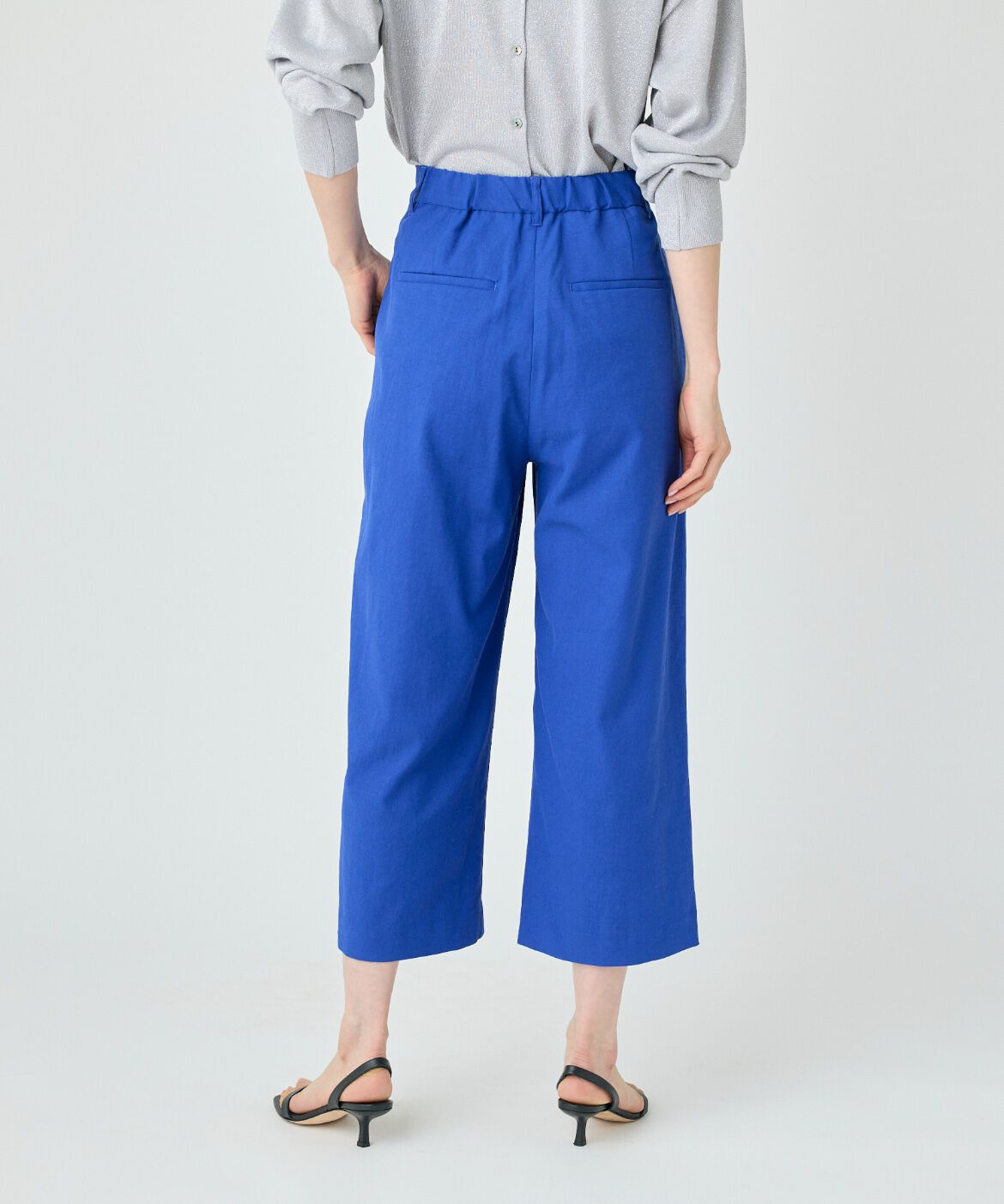 7-IDconcept.「ワイドクロップトパンツ」|その他|