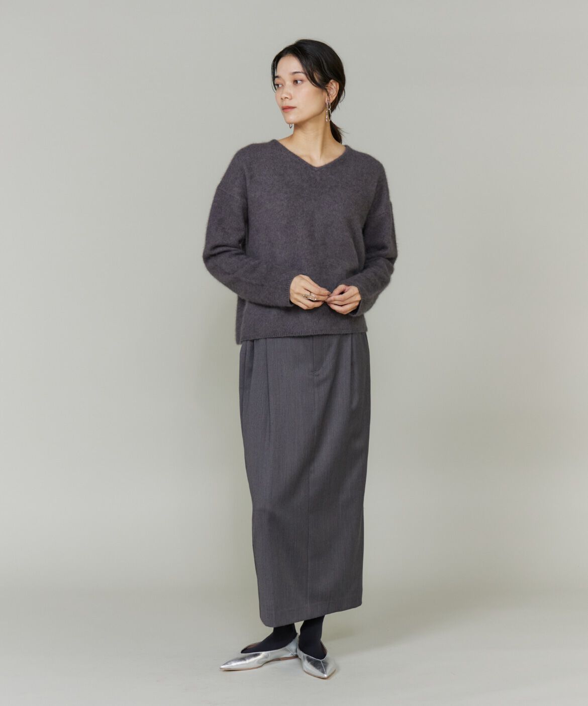 INED「《大きいサイズ》チャイニーズラクーンVネックニット」|ニット・セーター|