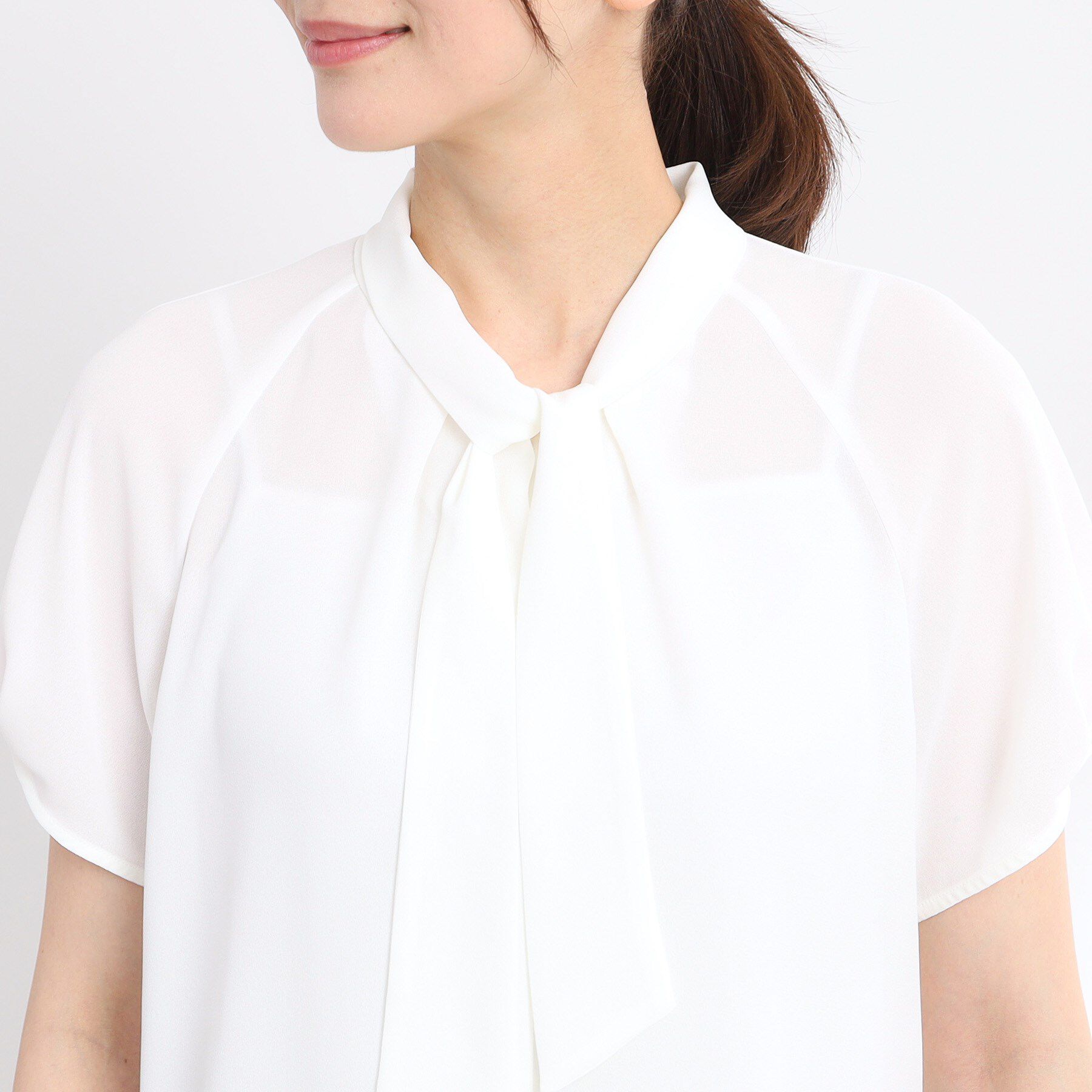 Reflect「【夏SALE／接触冷感／マシンウォッシュ可／吸水速乾／セットアップ可】ボウタイブラウス」|シャツ・ブラウス|