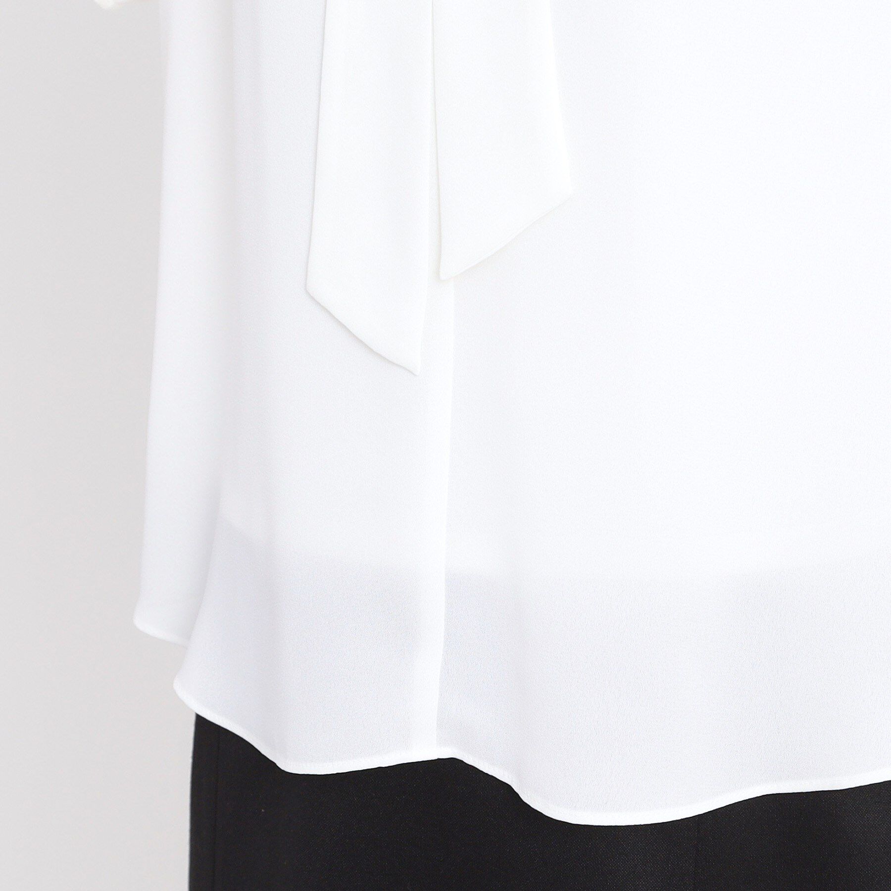 Reflect「【夏SALE／接触冷感／マシンウォッシュ可／吸水速乾／セットアップ可】ボウタイブラウス」|シャツ・ブラウス|