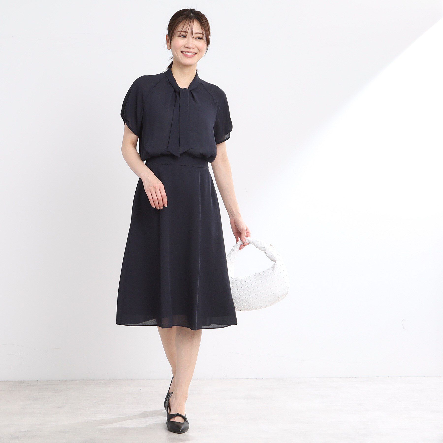 Reflect「【夏SALE／接触冷感／マシンウォッシュ可／吸水速乾／セットアップ可】ボウタイブラウス」|シャツ・ブラウス|