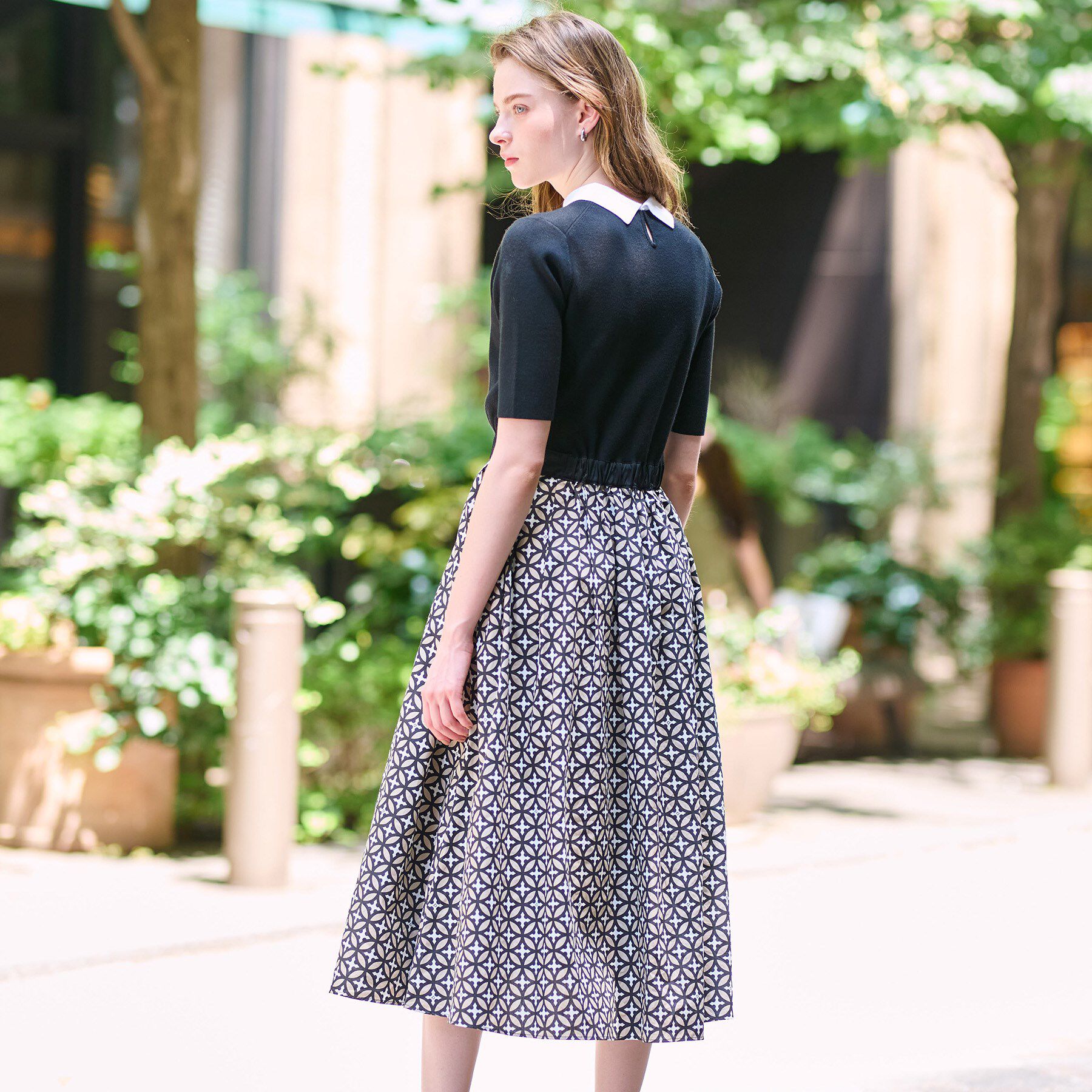 DRESSTERIOR「【美人百花／モデル美香着用】オーバーラップバイカラーニットコンビワンピース」|ワンピース|