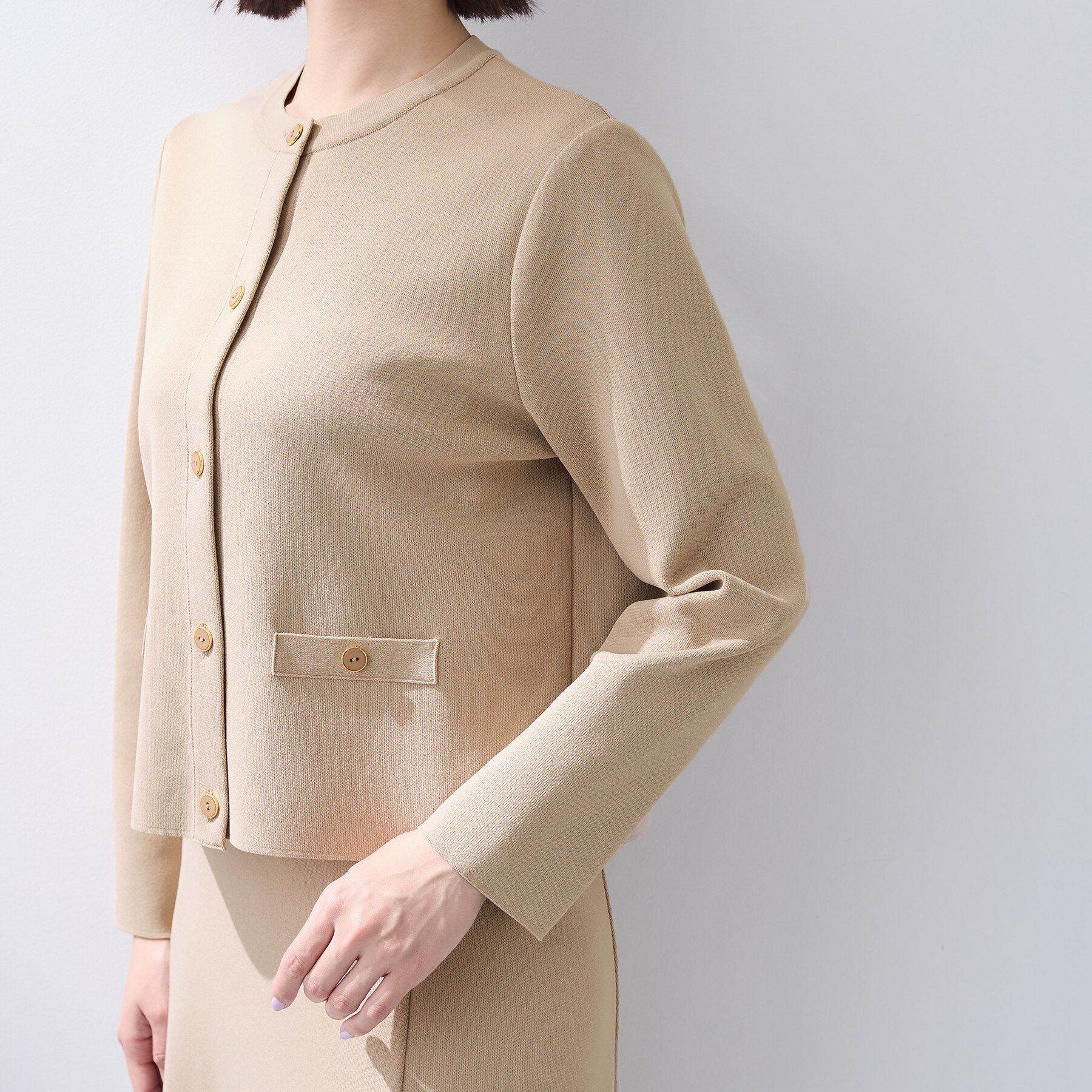 INDIVI「【洗える／SETUP可能】メタルボタンニットジャケット風カーディガン」|カーディガン|