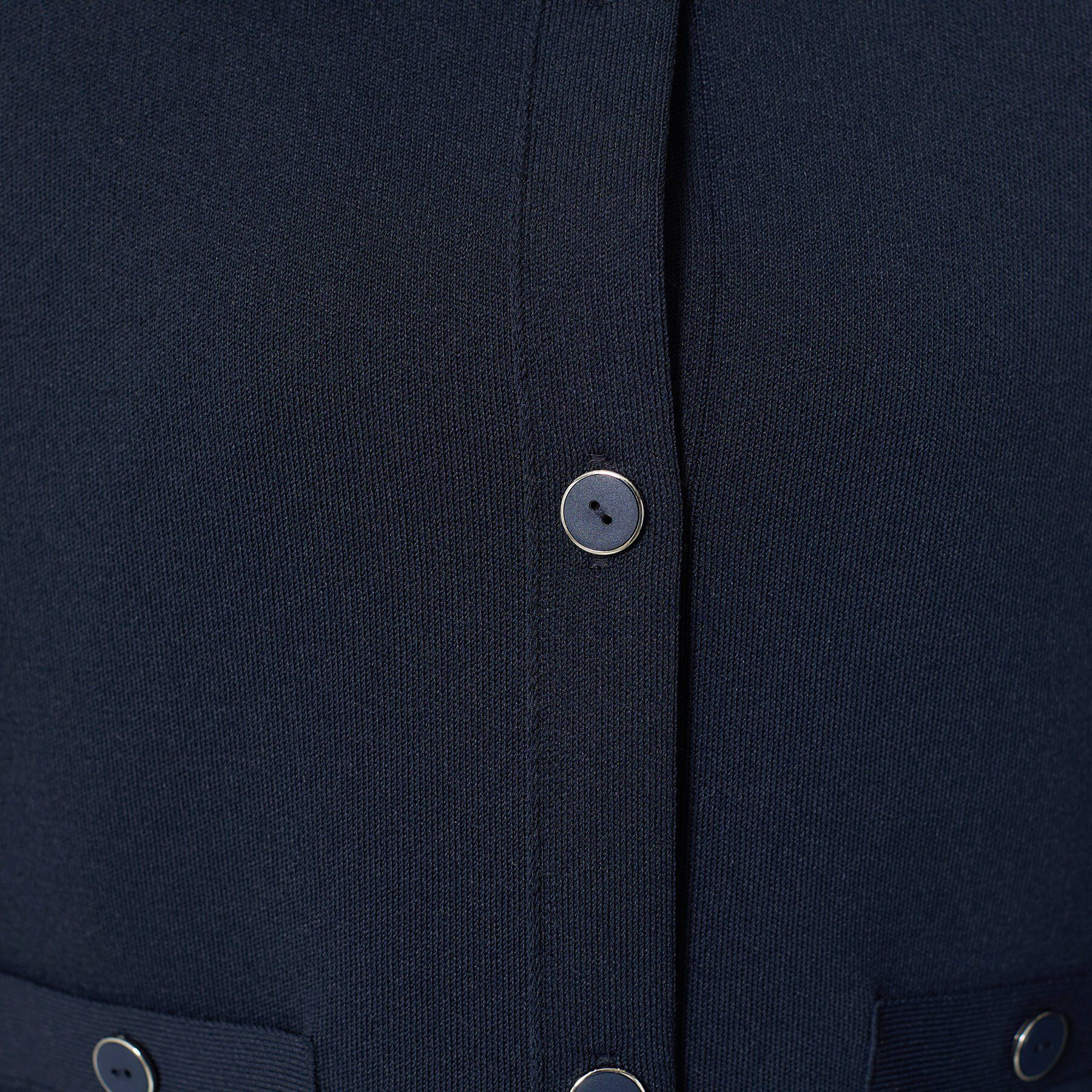 INDIVI「【洗える／SETUP可能】メタルボタンニットジャケット風カーディガン」|カーディガン|