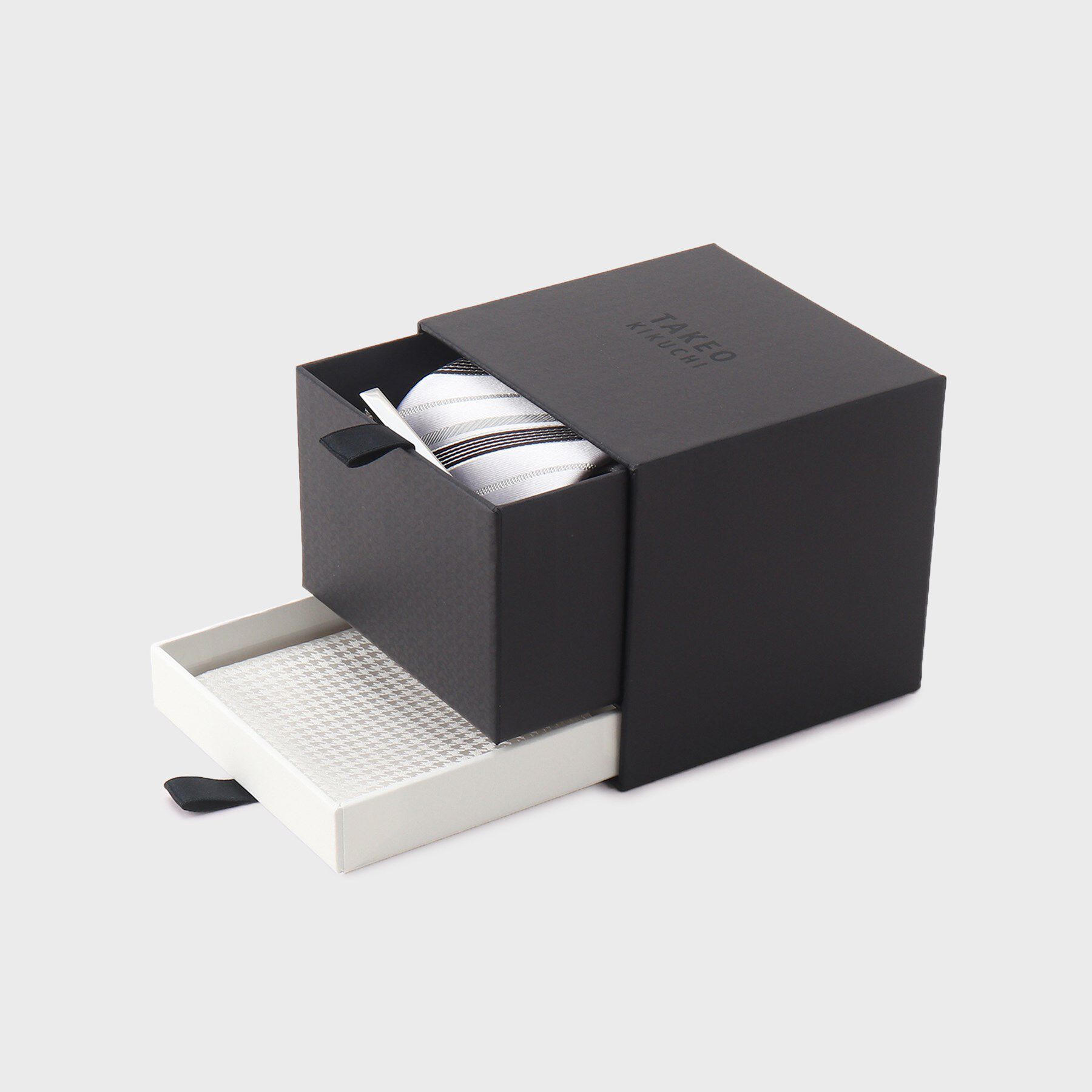TAKEO KIKUCHI「【ブライダル/フォーマル対応】ネクタイ＆チーフ＆タイバー  BOXセット」|ネクタイ・蝶ネクタイ|