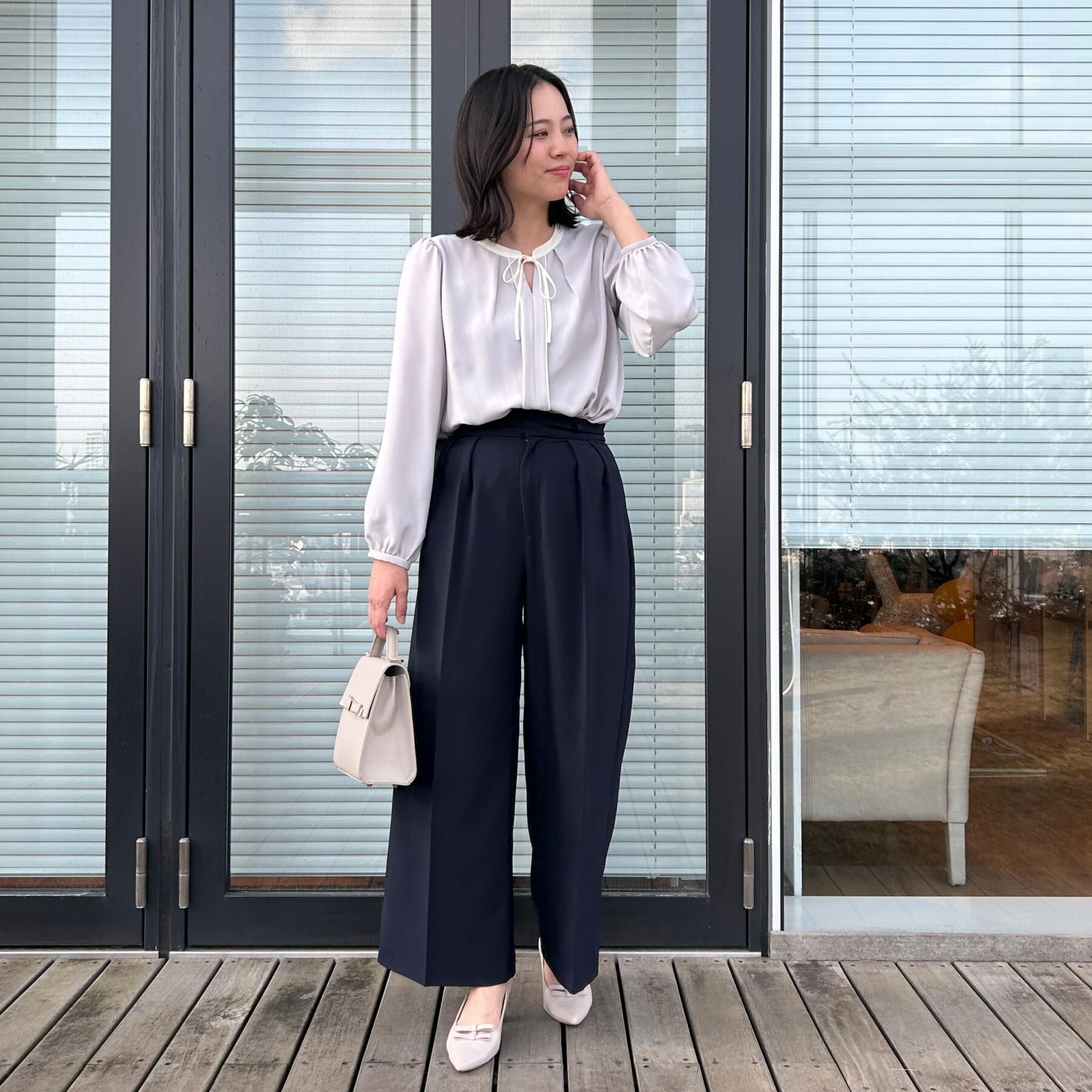 Couture broach「【洗える・ハレの日・通勤】配色 細リボンタイ ブラウス」|シャツ・ブラウス|