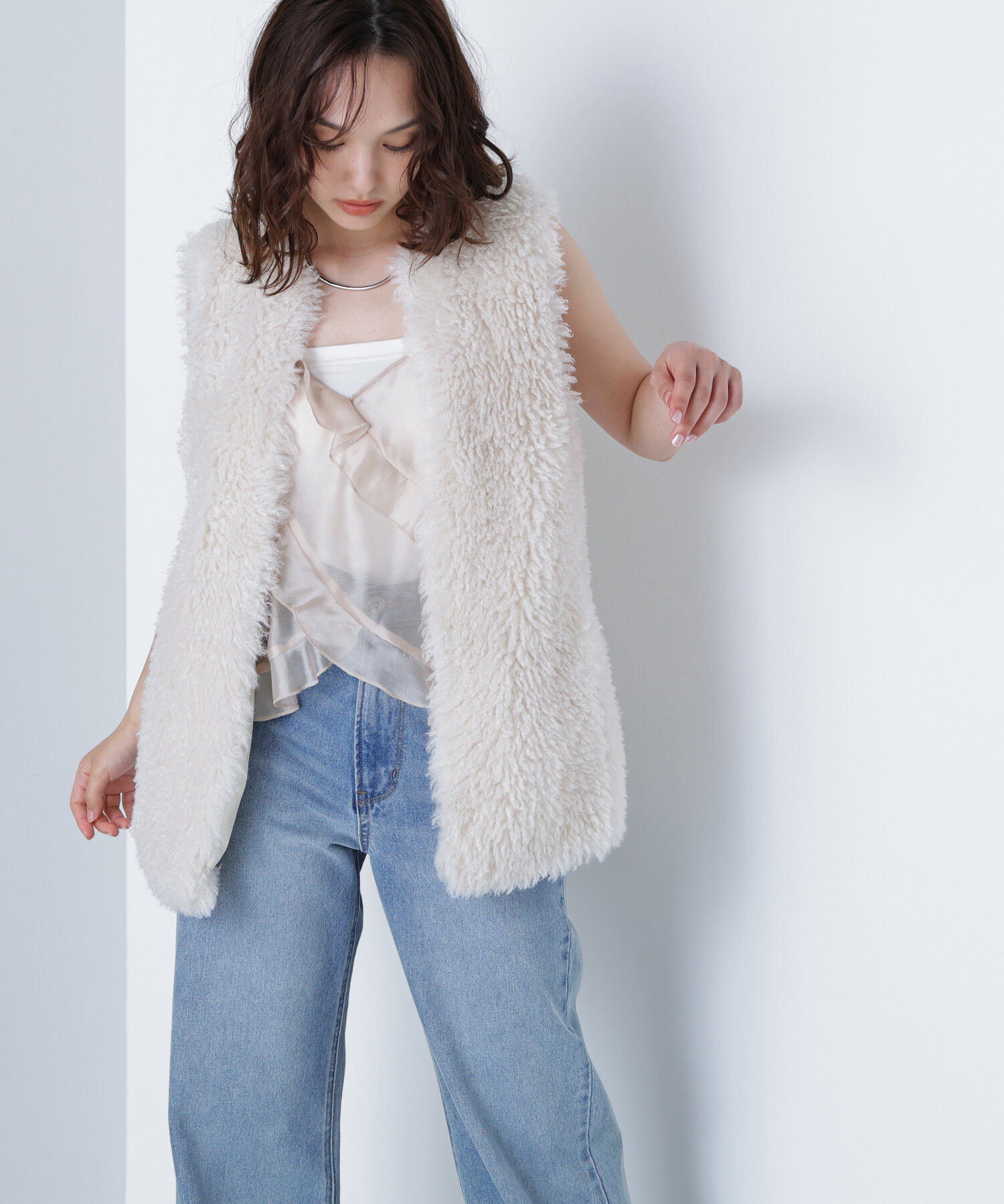  「カーリーフェイクファージレ」|ブルゾン・スタジャン|エクリュ1