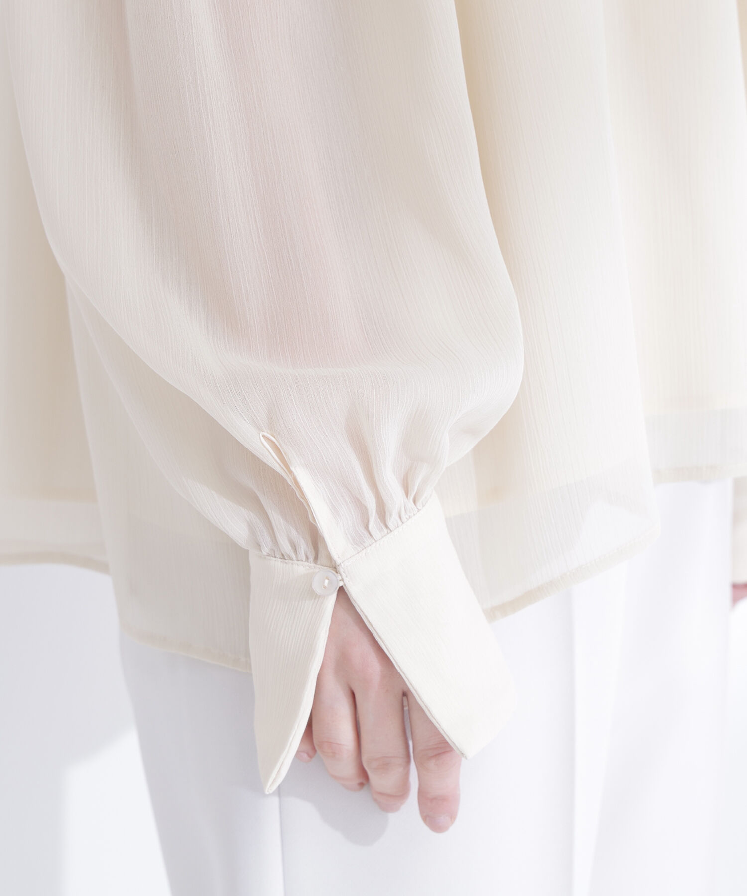  「シャーリングショルダーブラウス」|シャツ・ブラウス|