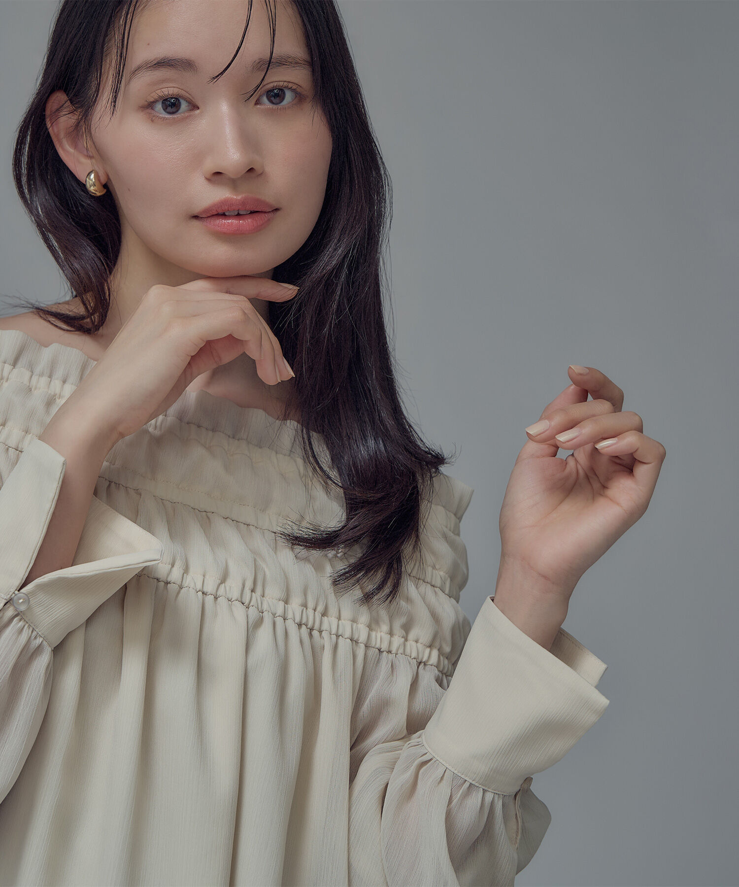  「シャーリングショルダーブラウス」|シャツ・ブラウス|