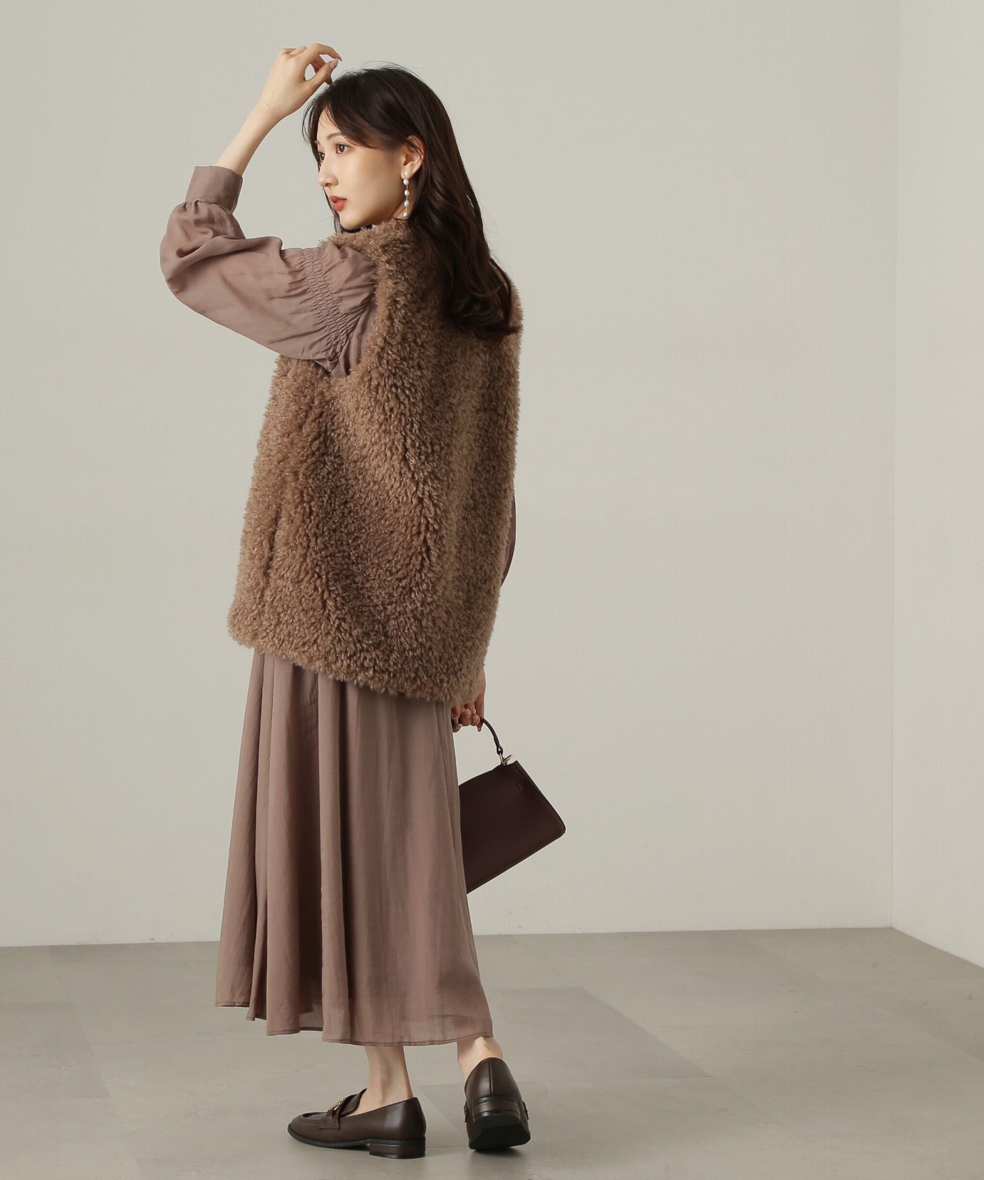 PROPORTION BODY DRESSING「肩シャーリングシアーワンピース24AW」|ワンピース|