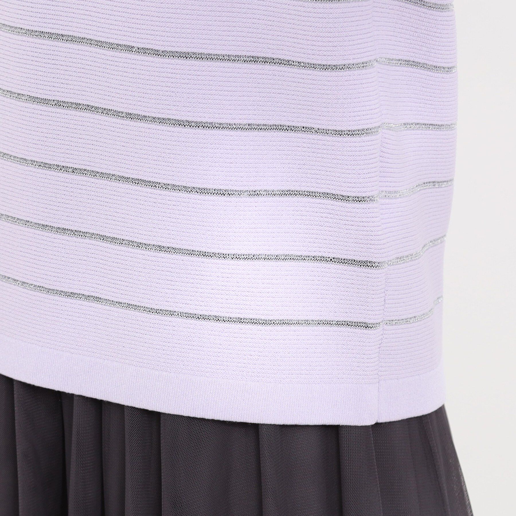 SHOO･LA･RUE「【洗える】デコルテがきれいに見えるVネックラメボーダーニット」|ニット・セーター|